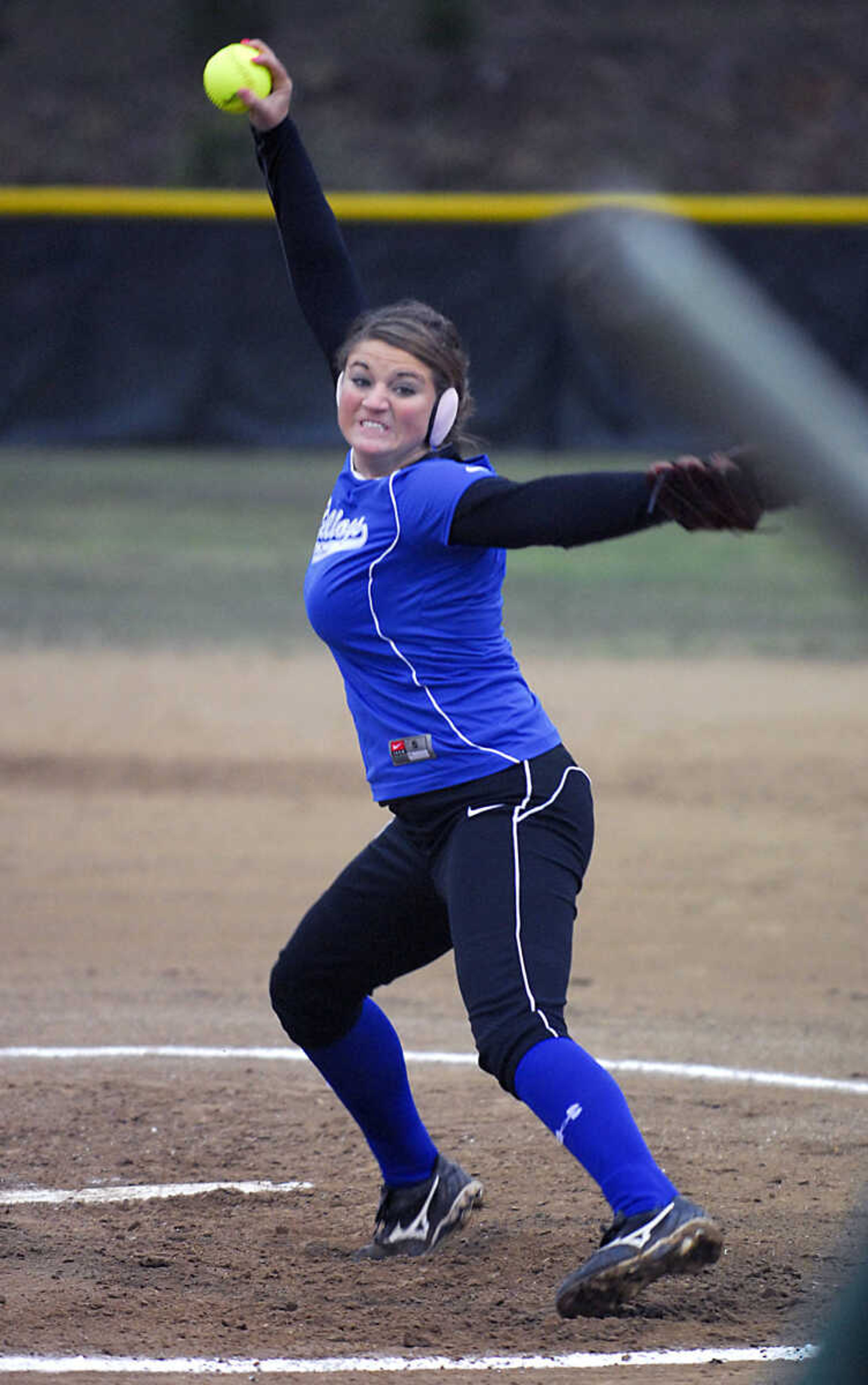 KIT DOYLE ~ kdoyle@semissourian.com
Notre Dame senior Lauren Reinagel pitches against DeSoto Thursday, October 15, 2009, in Poplar Bluff.