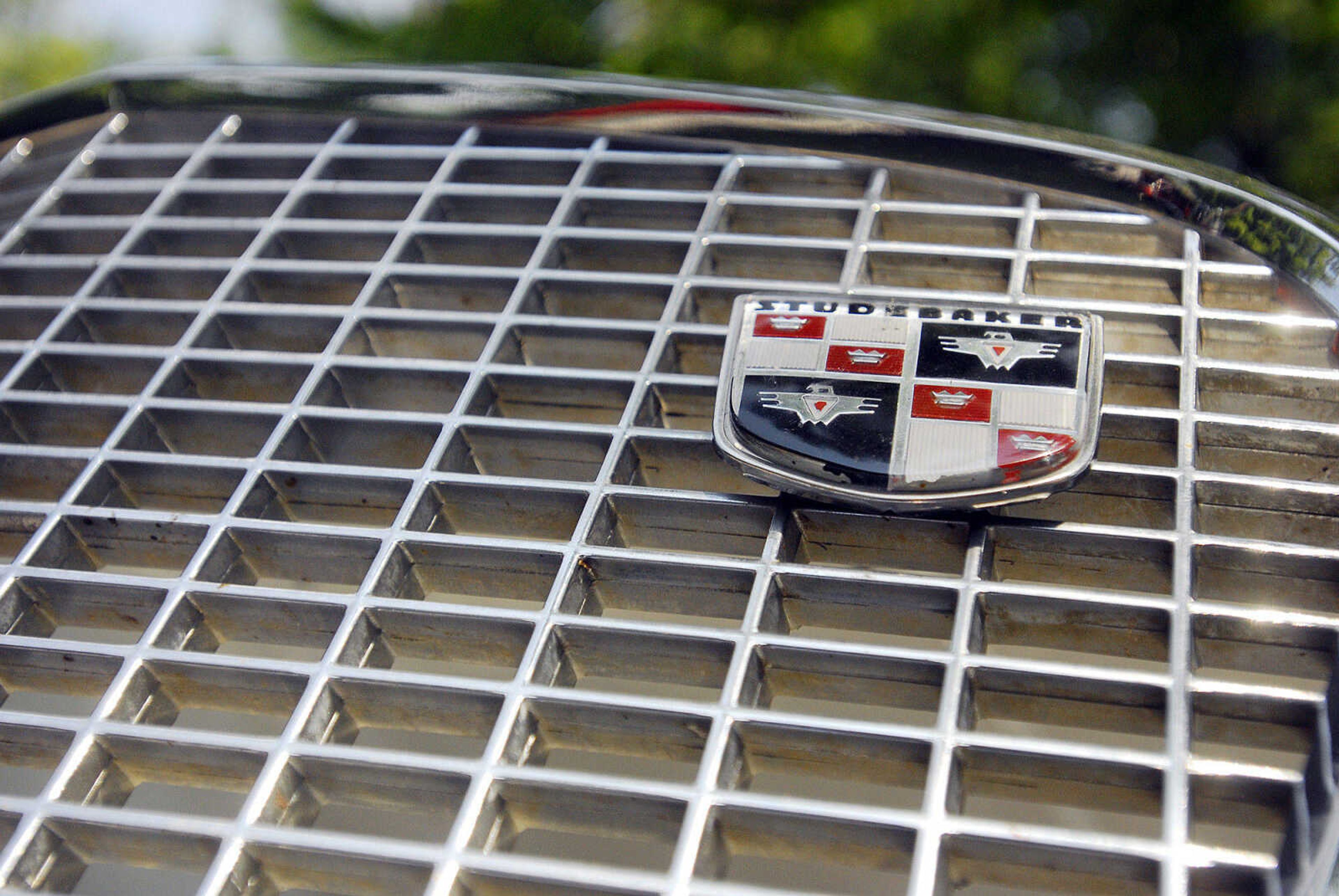 LAURA SIMON~lsimon@semissourian.com
The grill of a 1957 Studebaker at the car show Sunday during Jackson's Fourth of July celebration in Jackson City Park.