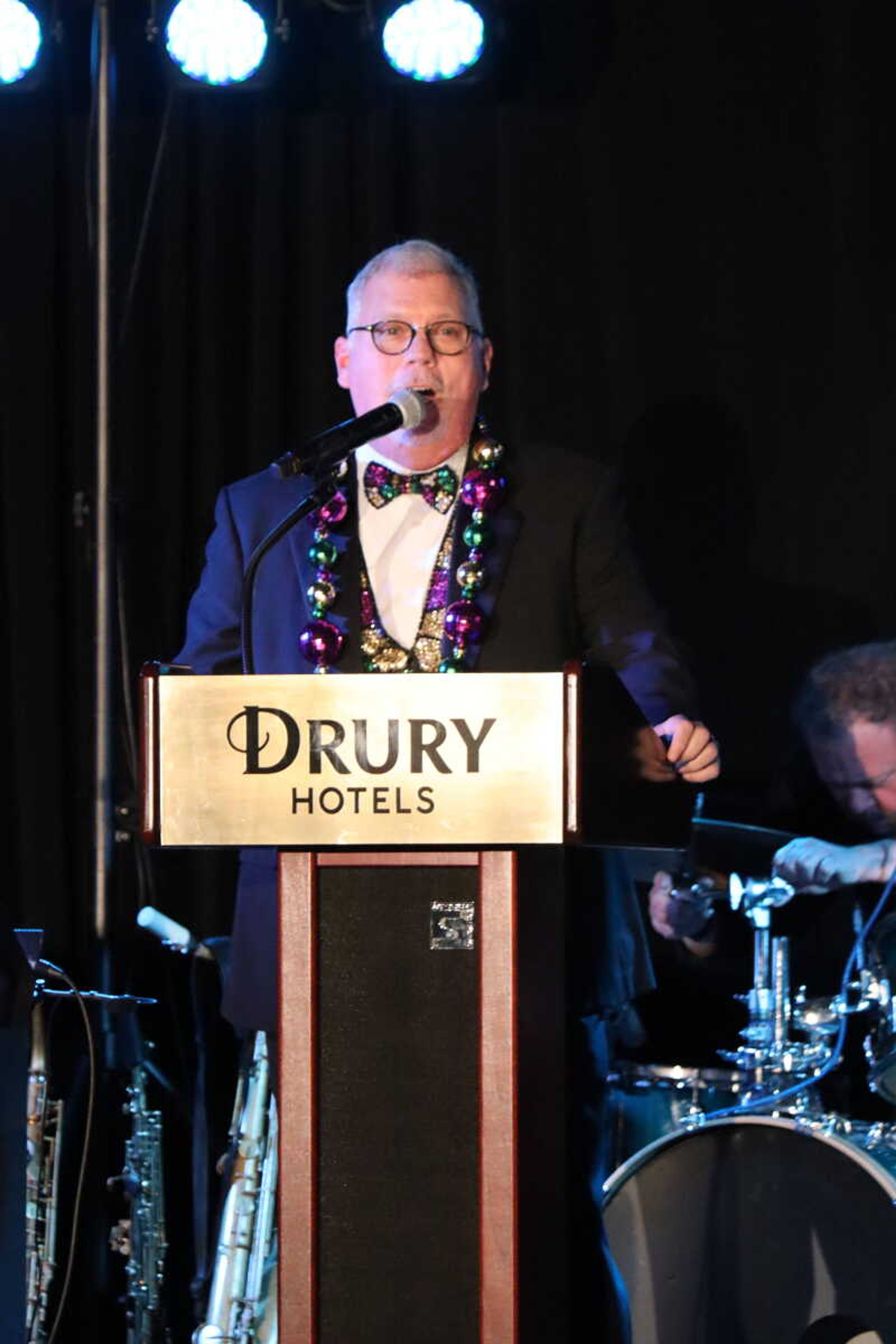 Emcee Chris Conroy Vice president and General Manager of KFVS 12 welcomes and thanks everyone for coming to the ball.