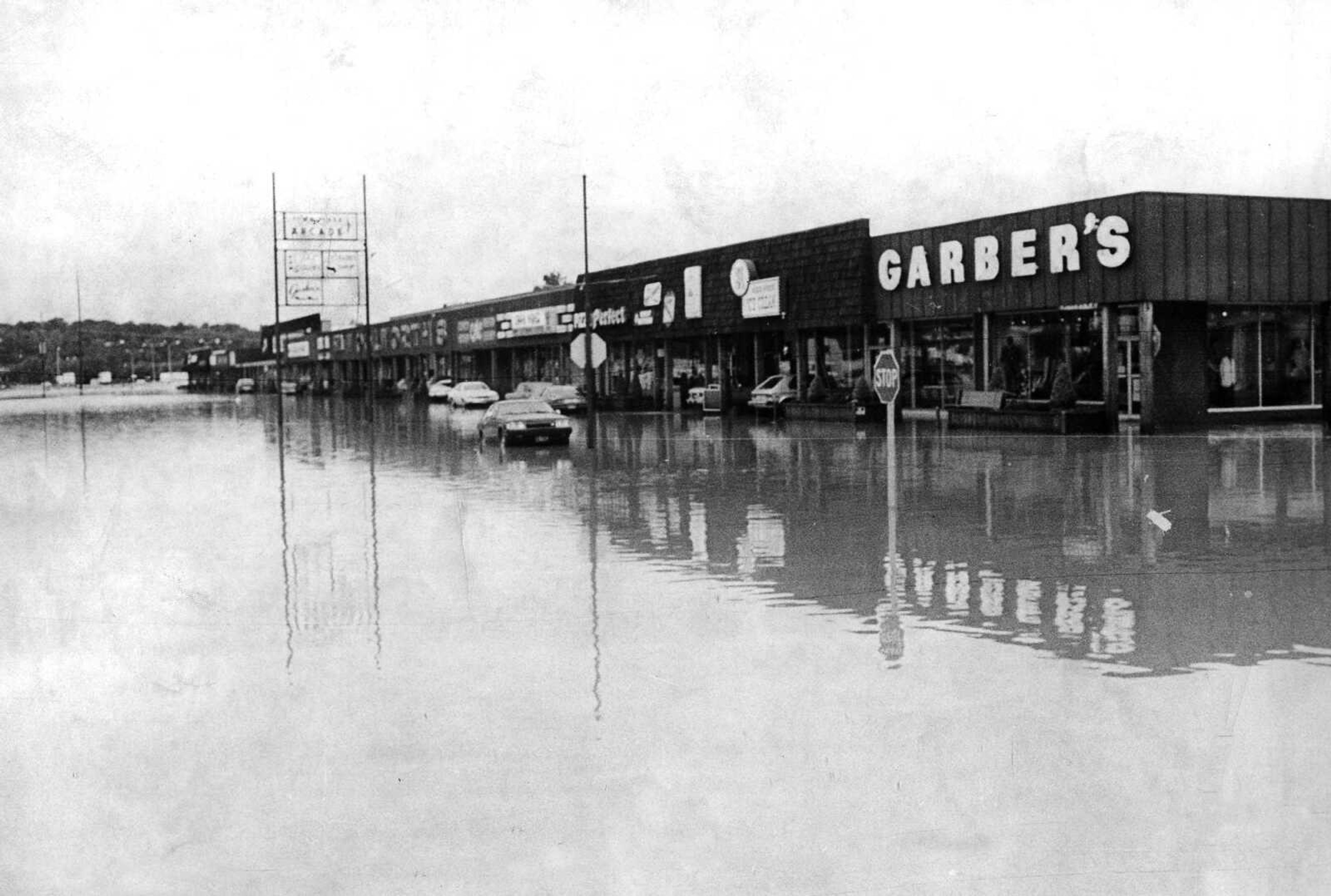 This photo shows the morning after a 6-inch rain in Town Plaza on May 16, 1986. (Southeast Missourian)