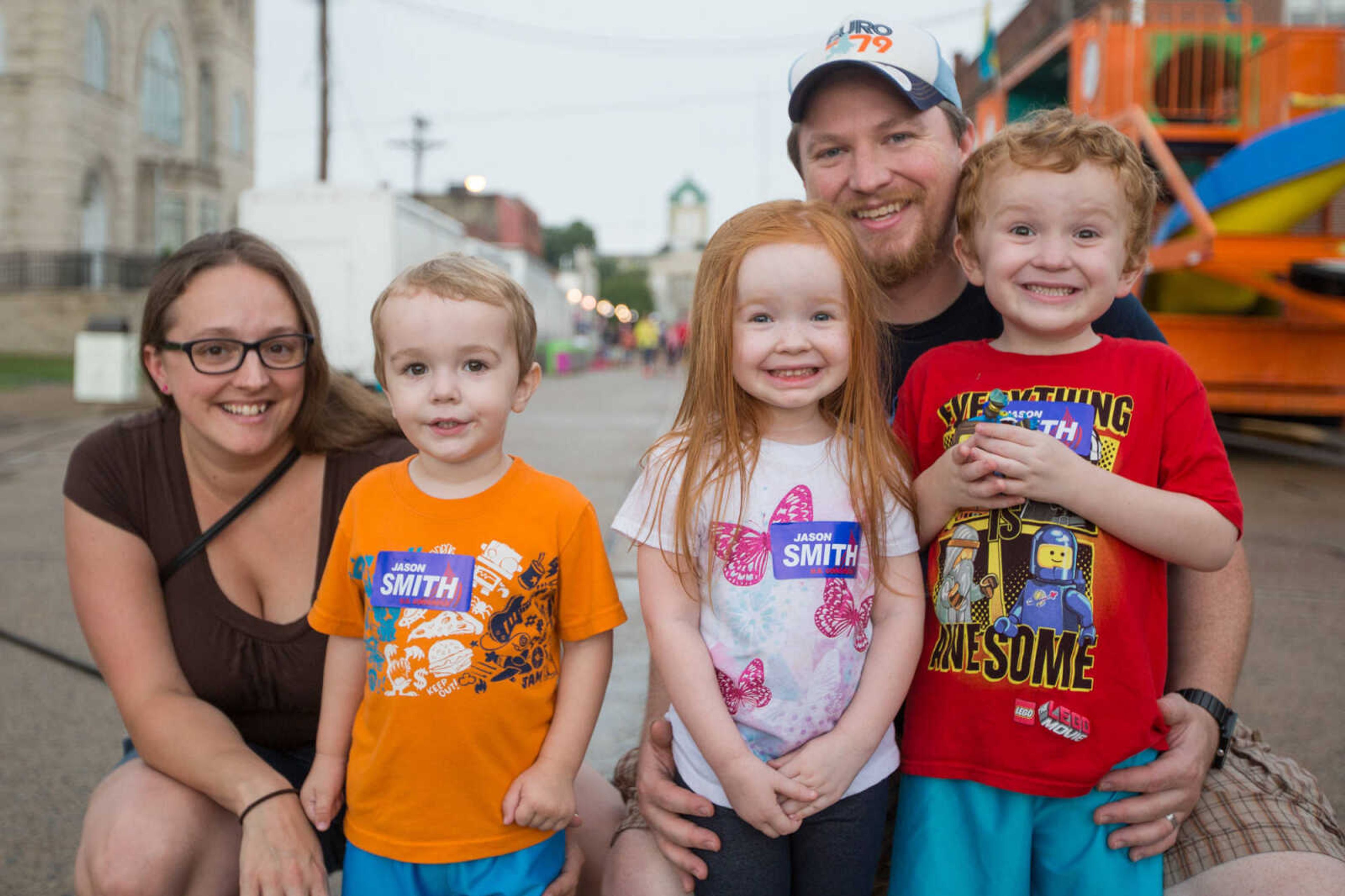 GLENN LANDBERG ~ glandberg@semissourian.com

Katie and Nick Tuschhoff pose for a photo with their children, Oliver, Eleanor and Arthur during the Jackson Homecomers Tuesday, July 26, 2016.