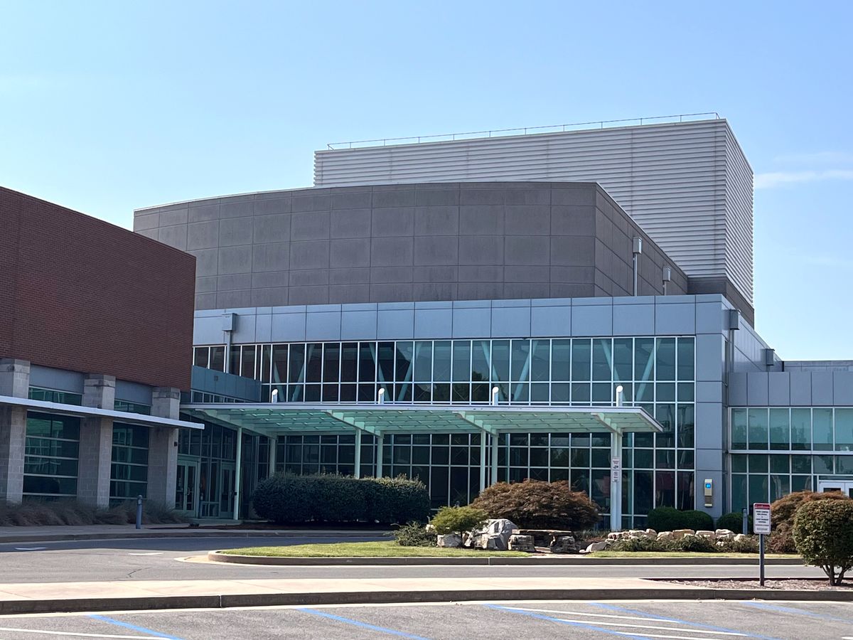 Southeast Missouri State’s Dobbins Conservatory earns full NAST accreditation for top theater educat...