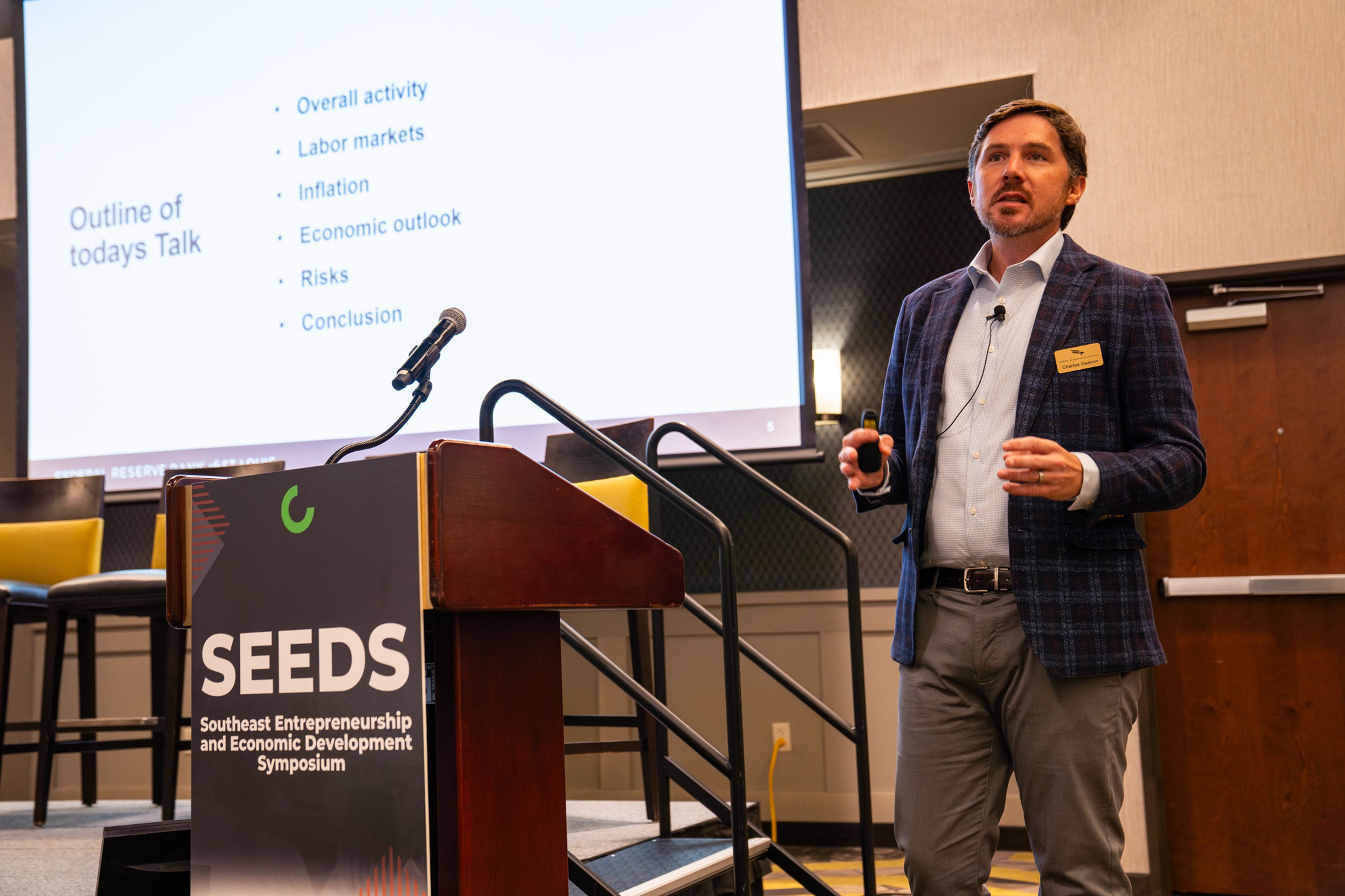 Federal Reserve Bank of St. Louis' Charles Gascon gives a presentation to the audience of the SEEDS conference Thursday, Nov. 14, at  Drury Plaza Hotel Conference Center in Cape Girardeau.