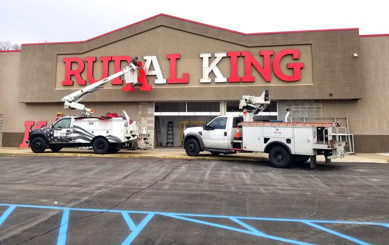Rural King signage goes up for new Cape Girardeau store