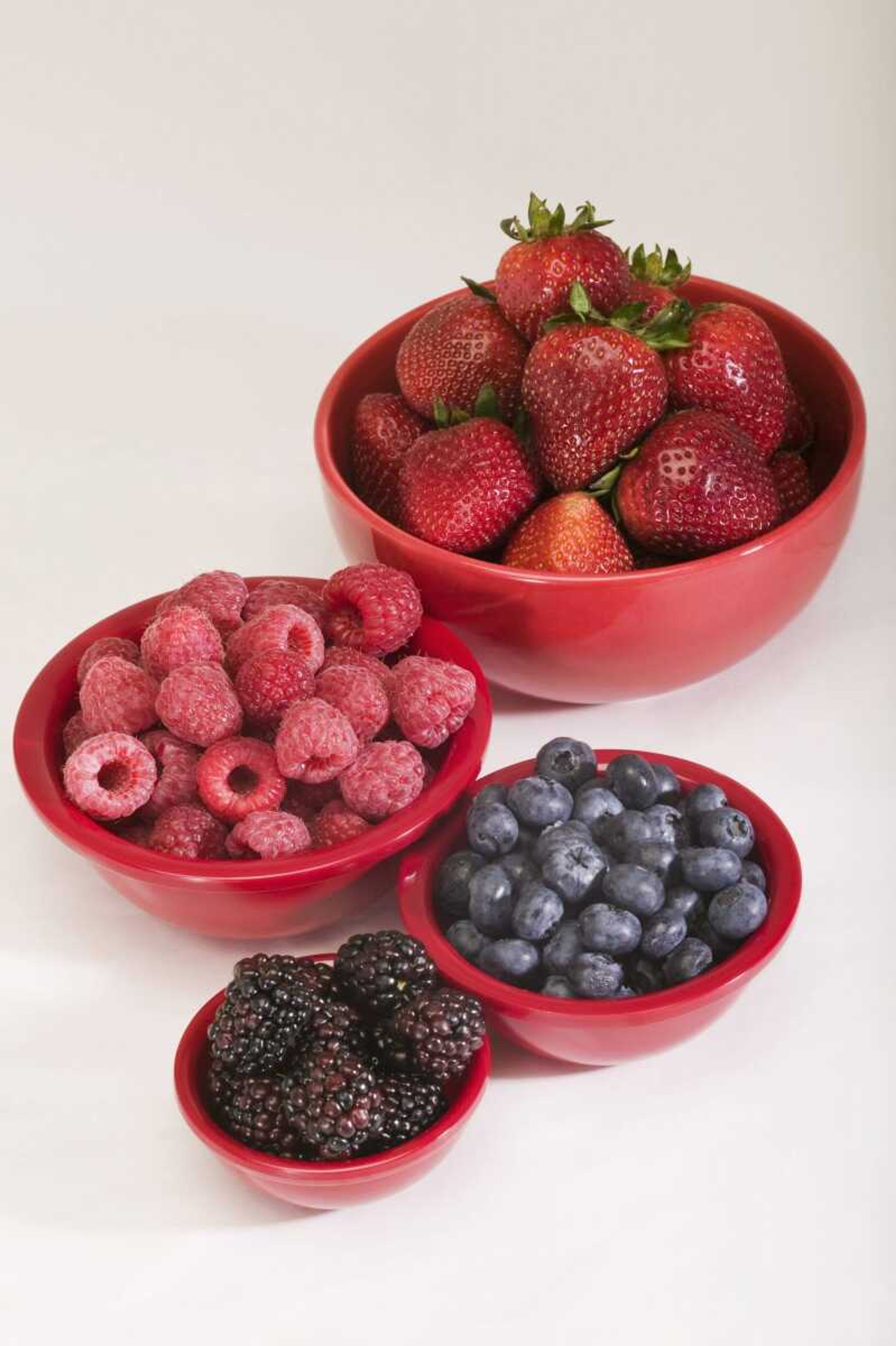 Berries in bowls