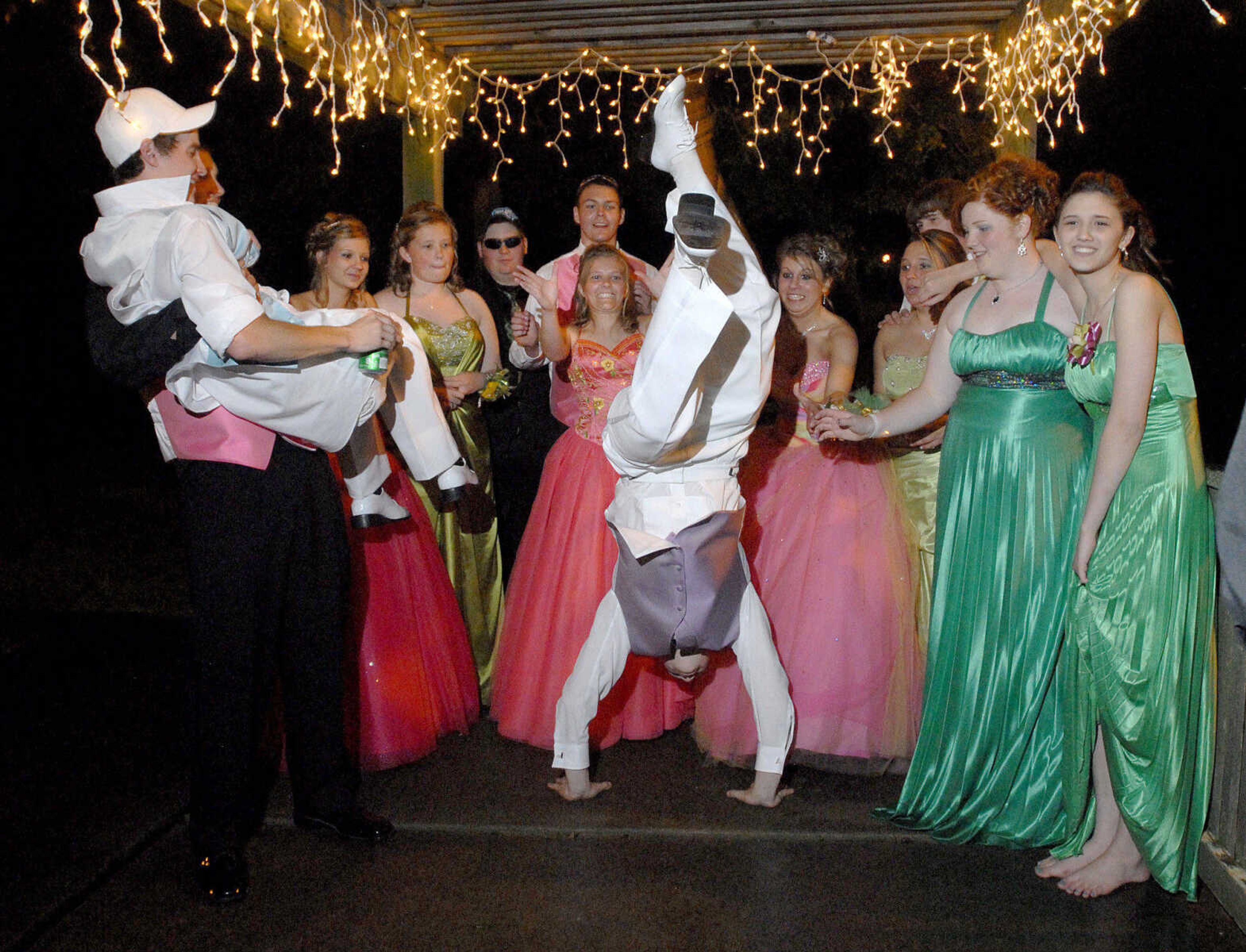 LAURA SIMON~lsimon@semissourian.com
Meadow Heights' prom "A Night to Remember" was held Saturday, April 30, 2011 at Deerfield Lodge.