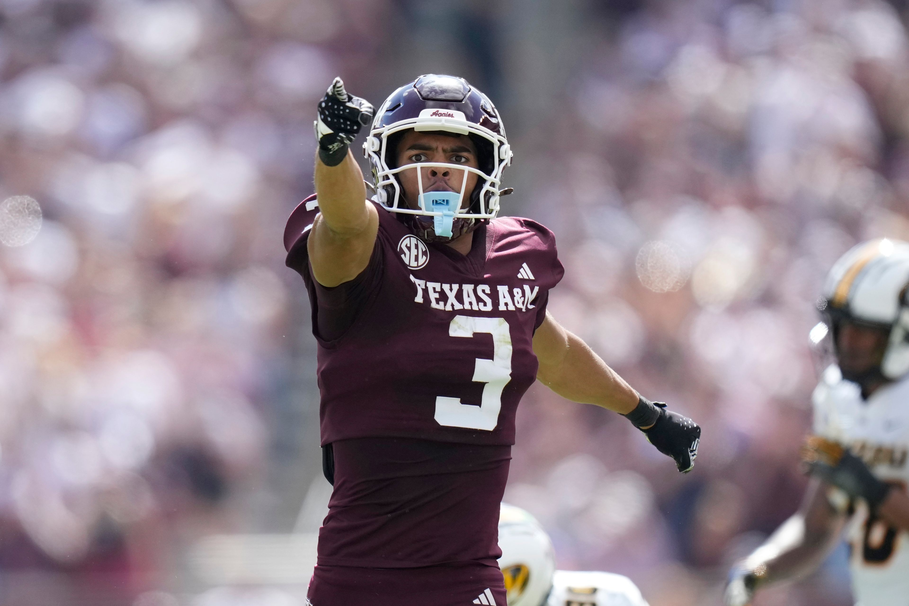 Texas A&M wide receiver Noah Thomas (3) celebrates a catch during the first half of an NCAA college football game against Missouri Saturday, Oct. 5, 2024, in College Station, Texas. (AP Photo/Eric Gay)