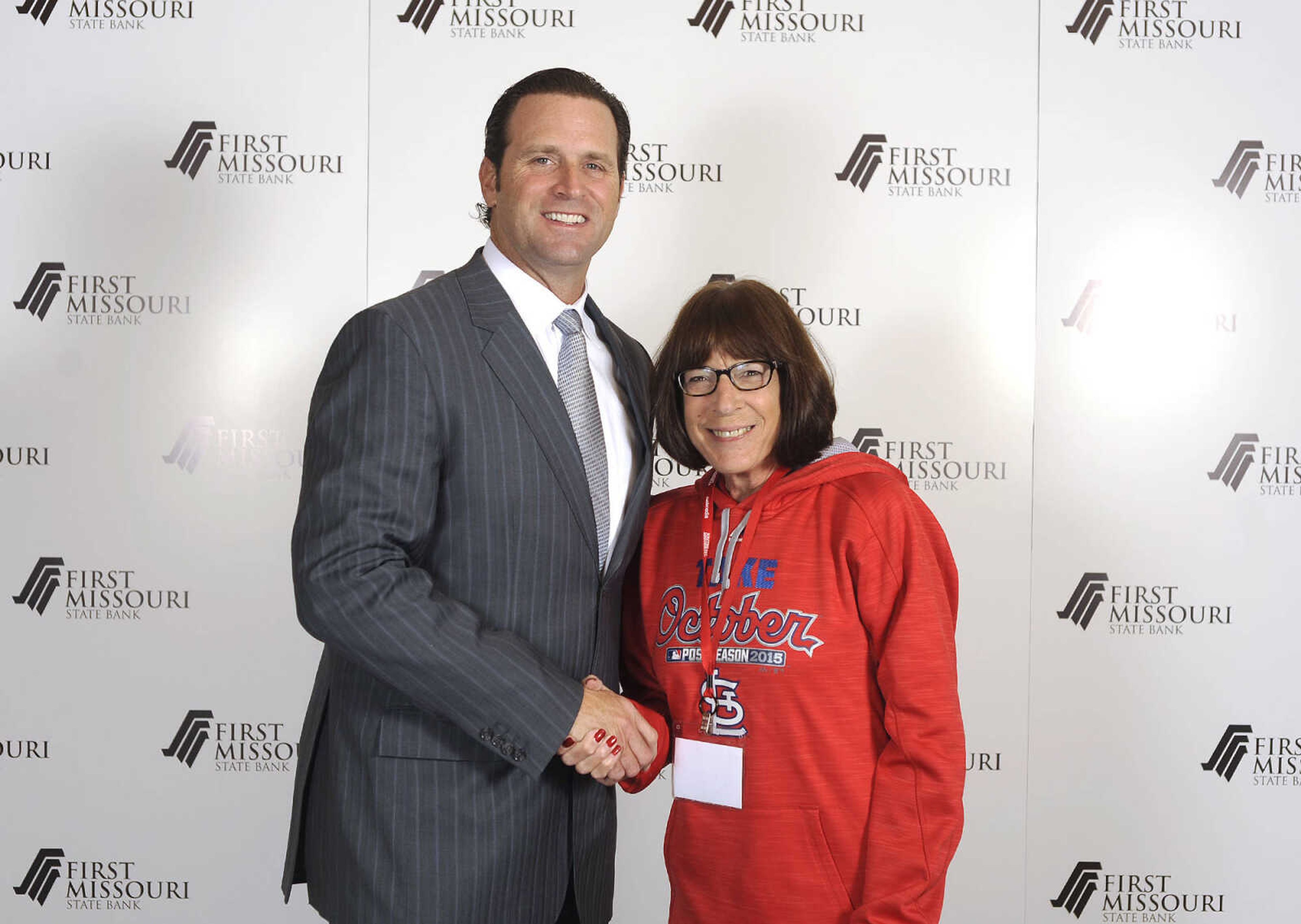 LAURA SIMON ~ lsimon@semissourian.com

Mike Matheny, manager of the St. Louis Cardinals, poses with fans during a VIP reception, Wednesday, Dec. 2, 2015, at Southeast Missouri State University's River Campus. "The State of Cardinals Nation" was presented by First Missouri State Bank.