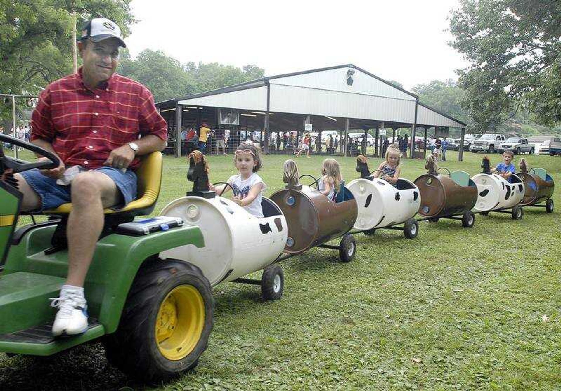 FRED LYNCH ~ flynch@semissourian.com
Larry Essner of Benton, Mo,. drove a kiddie ride Friday at the Knights of Columbus Fourth of July Picnic in Oran, Mo.