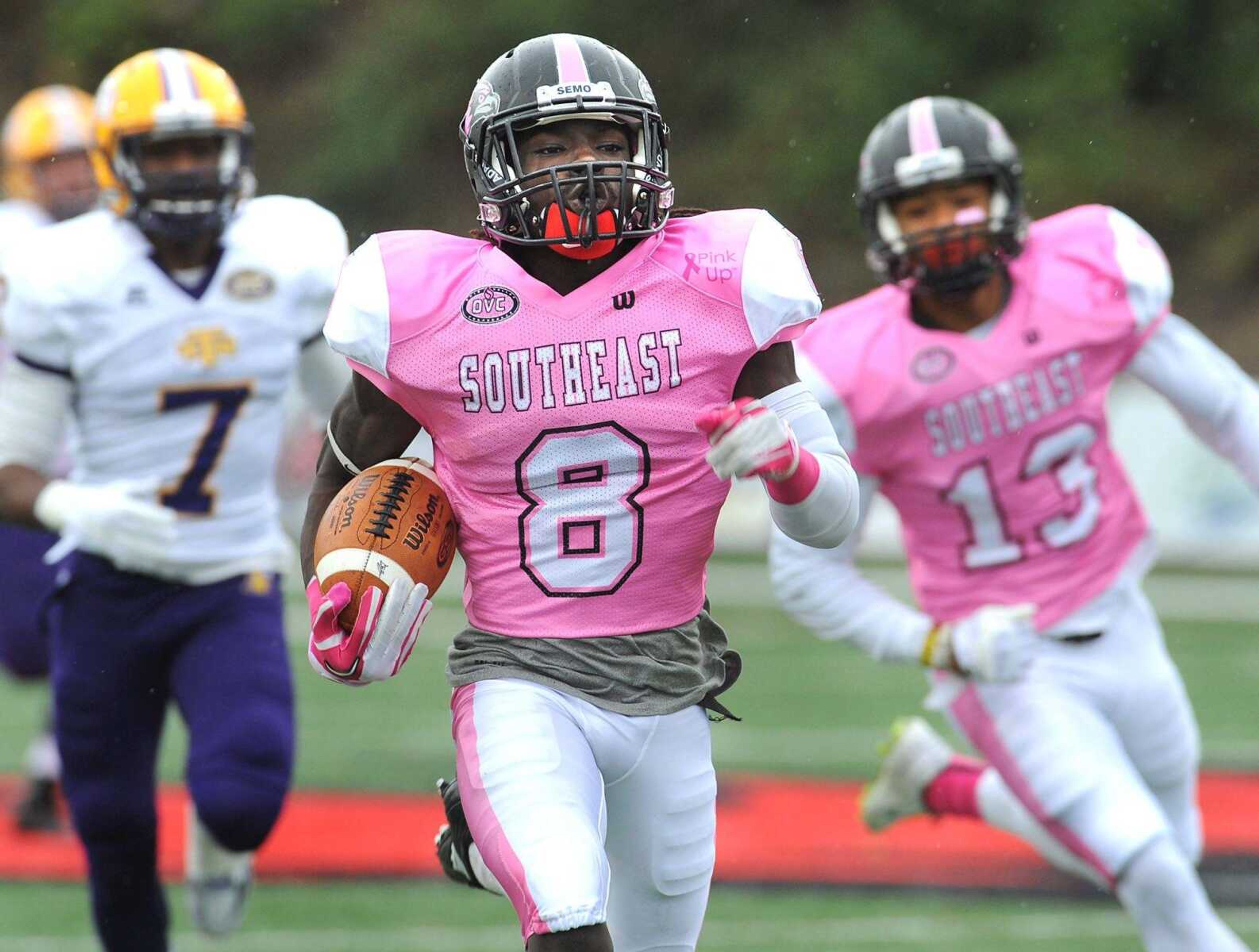 Southeast Missouri State's Tremane McCullough rushes 81 yards for a touchdown against Tennessee Tech during the first quarter Saturday, Oct. 31, 2015 at Houck Stadium. (Fred Lynch)