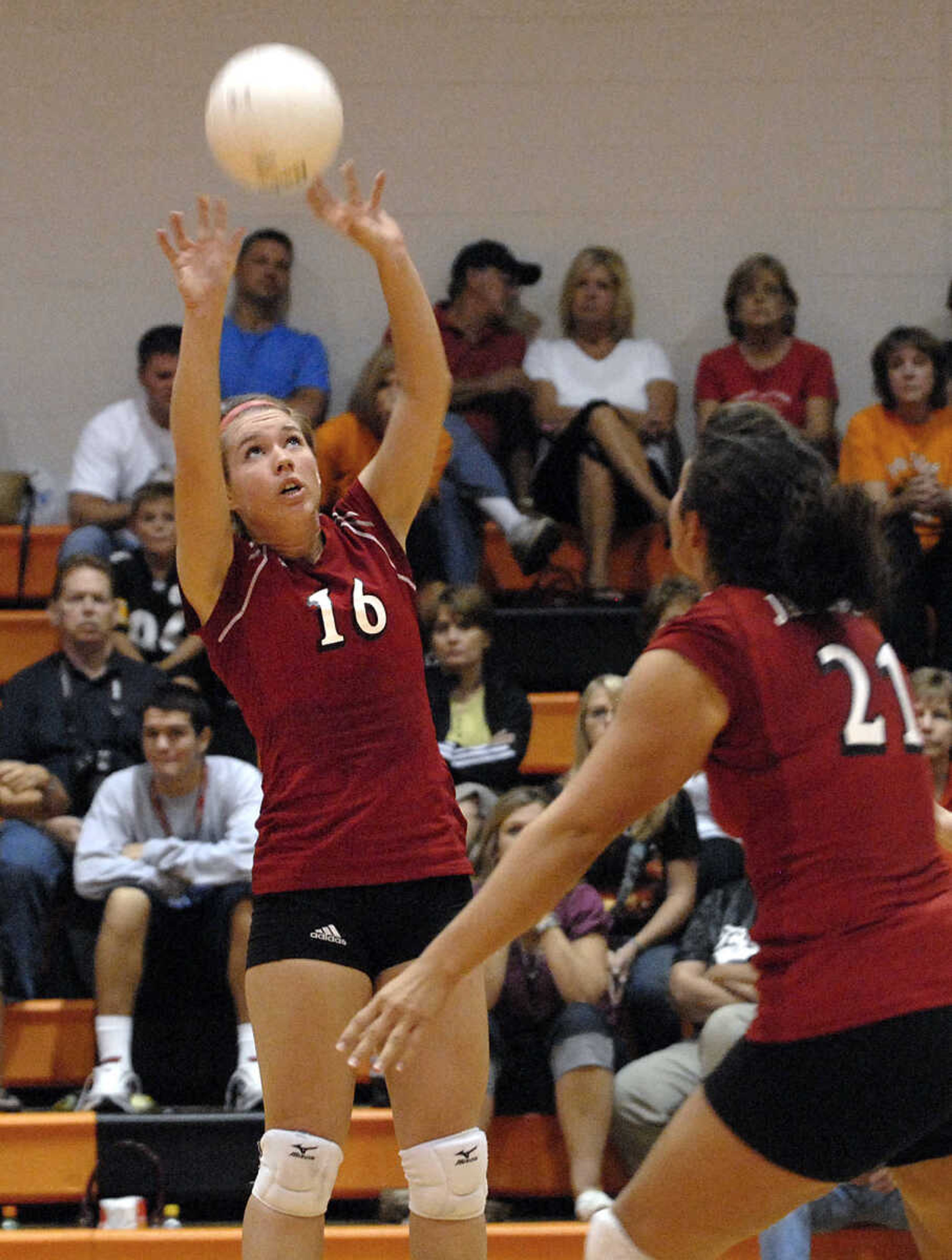 FRED LYNCH ~ flynch@semissourian.com
Jackson's Rachael Meyr sets the ball for Kelsey Bierman in the second game against Central Wednesday at Central.