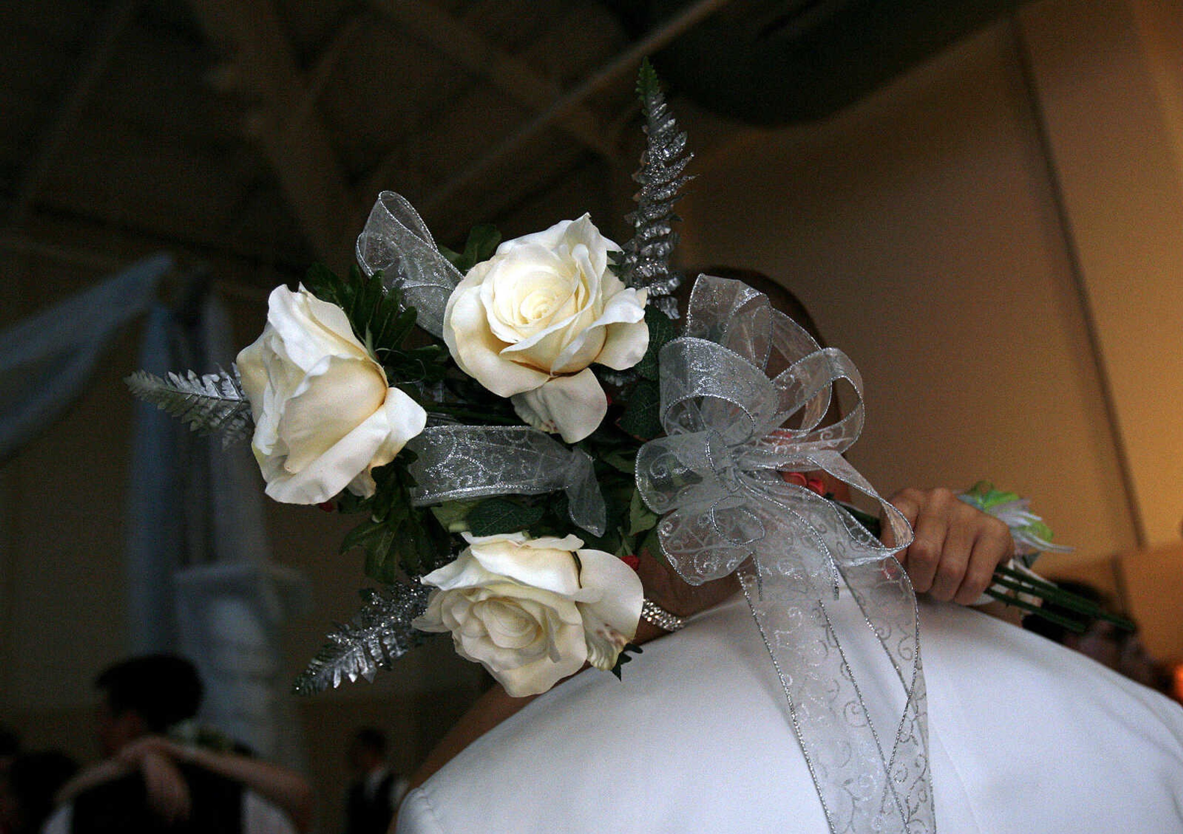 ELIZABETH DODD ~ edodd@semissourian.com
Photos from the 2009 Jackson High School Prom May 9 at the Osage Center.