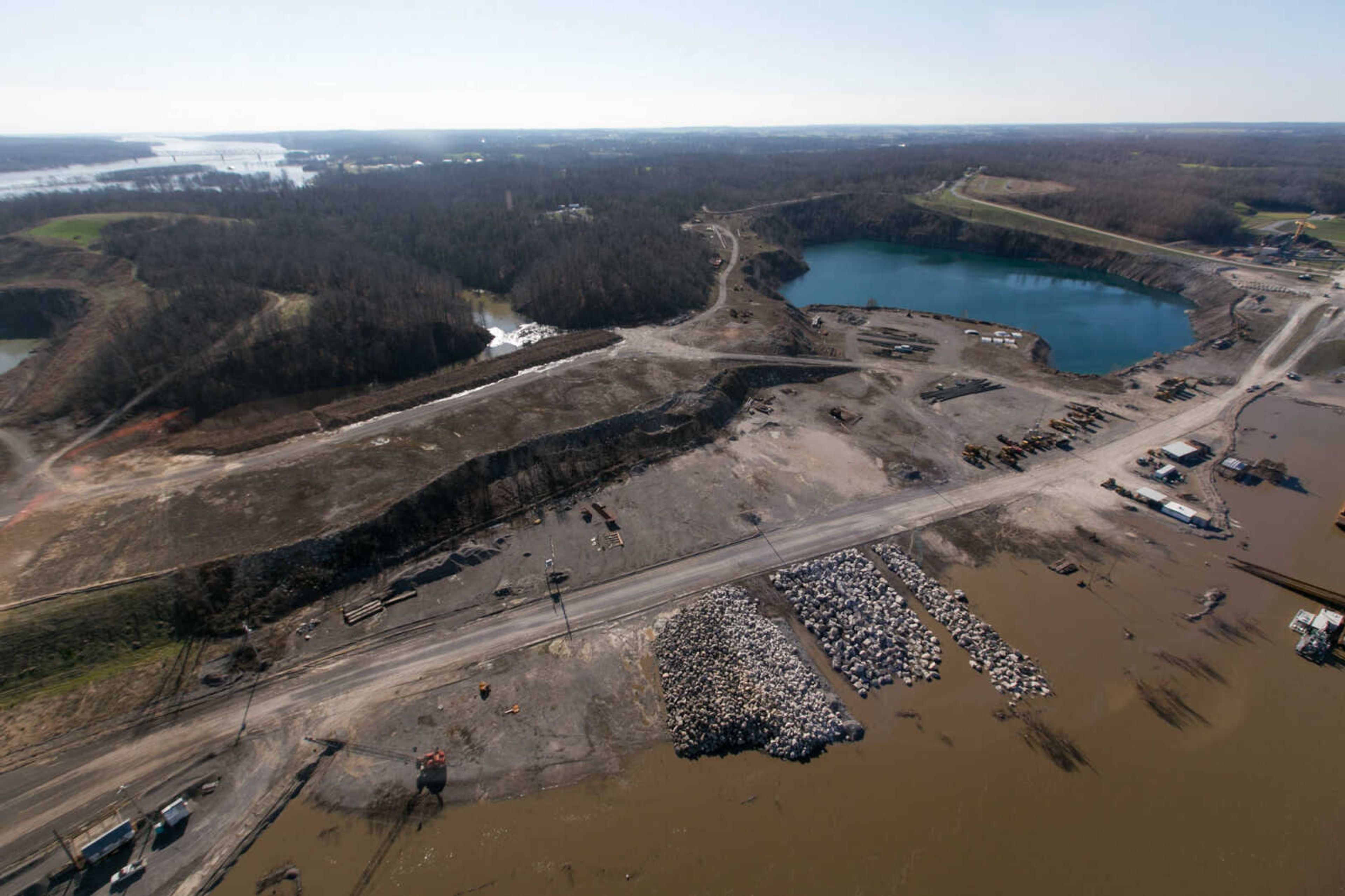 GLENN LANDBERG ~ glandberg@semissourian.com

The Southeast Missouri Regional Port Authority is seen along the banks of the Mississippi River, Saturday, Jan. 2, 2016.