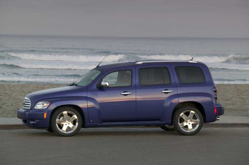 Wanes Retro wanes, but Chevrolet HHR keeps selling