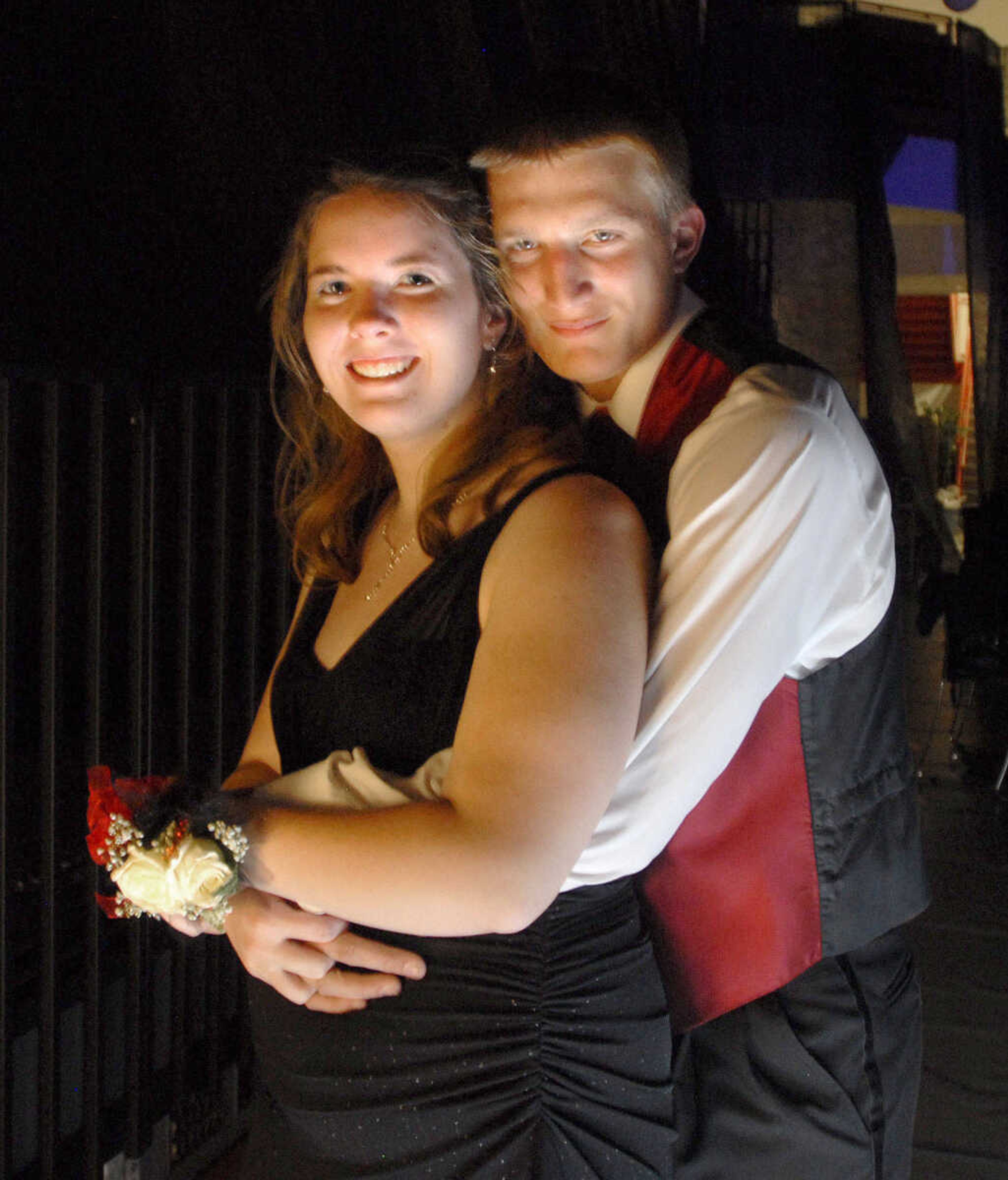 LAURA SIMON~lsimon@semissourian.com
Jackson High School Prom Saturday, May 8, 2010.