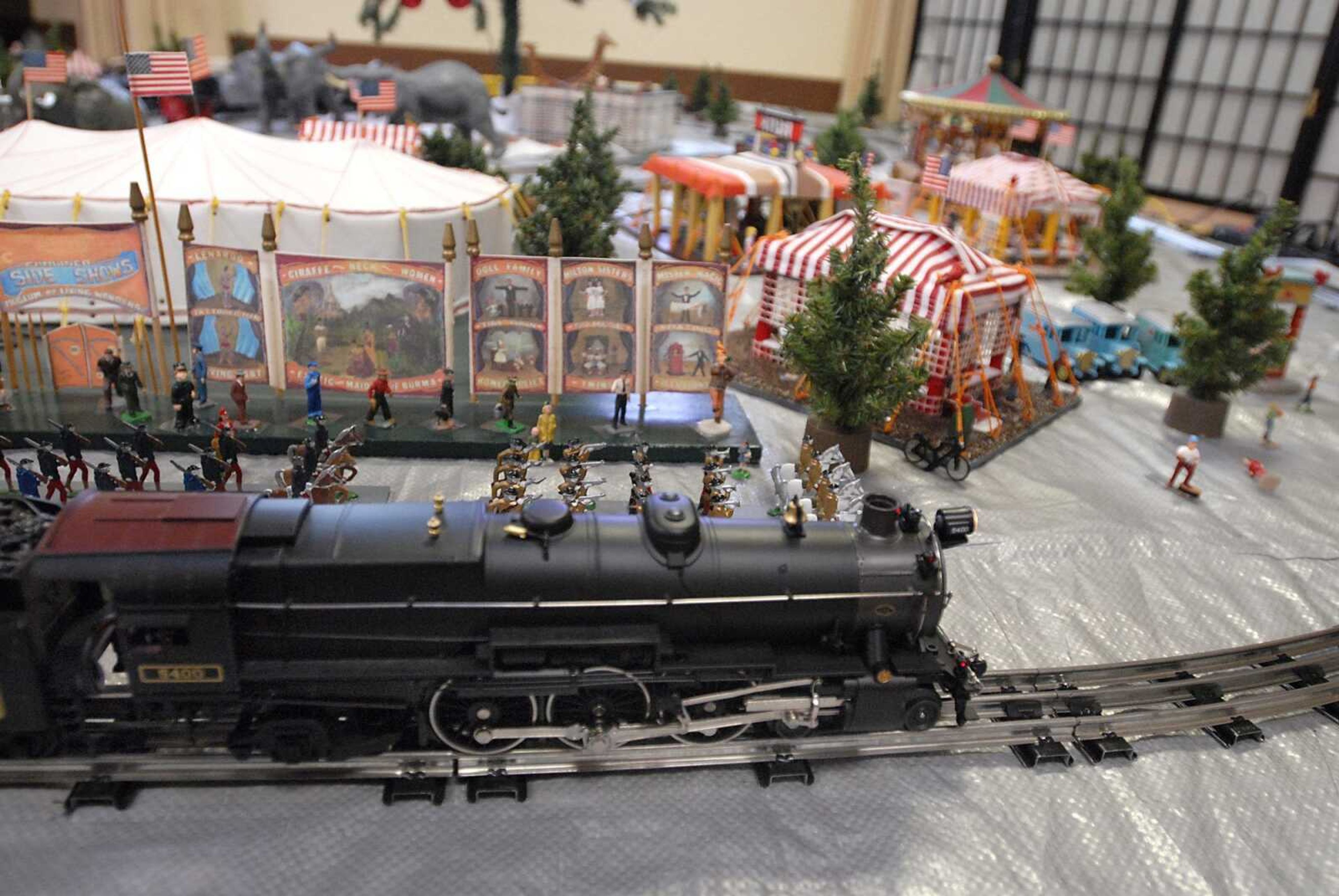 Paul Davis set up a holiday train display at Fountainbleau Lodge in Cape Girardeau. (Kristin Eberts)