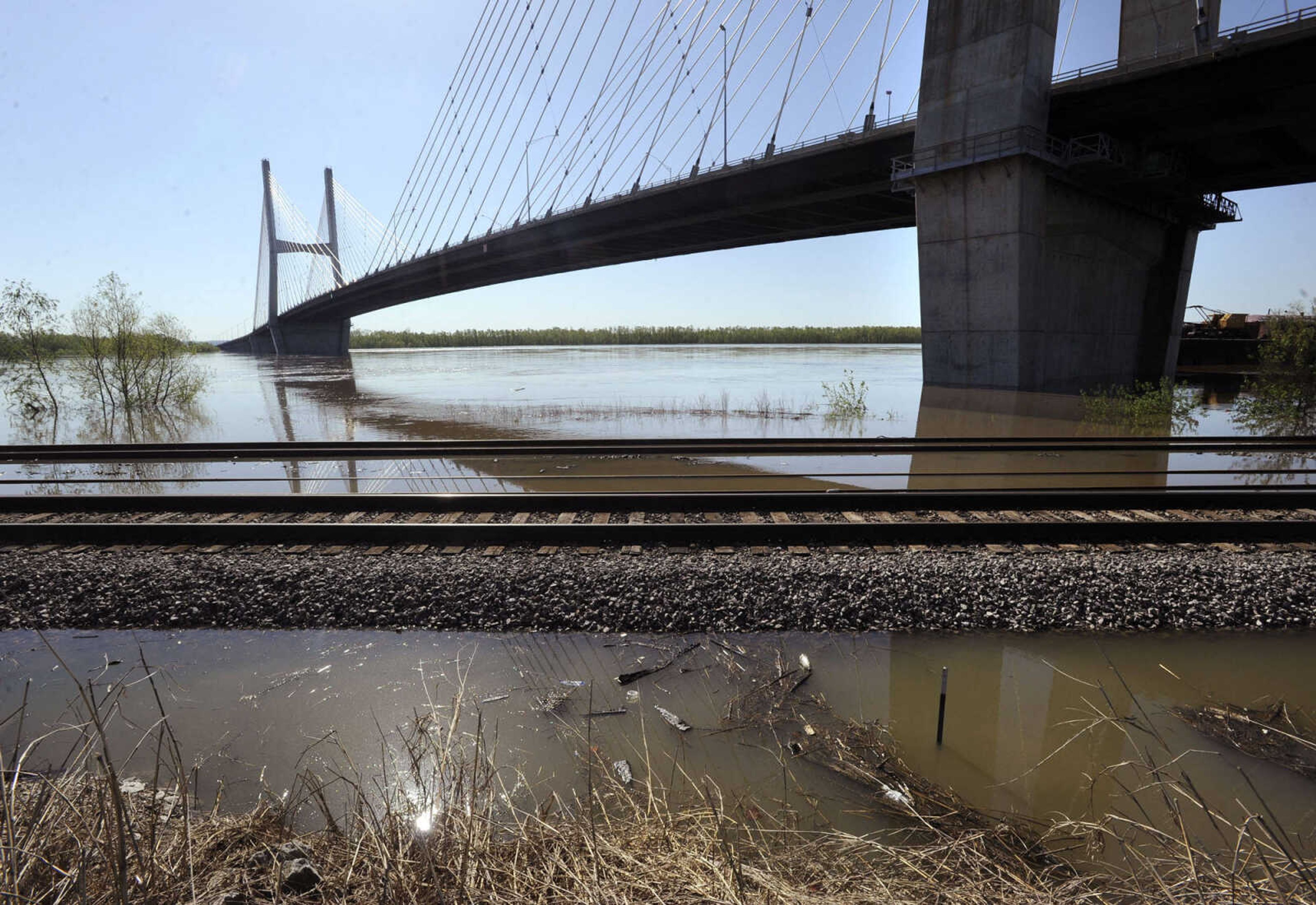 FRED LYNCH ~ flynch@semissourian.com
The swollen Mississippi River at the Bill Emerson Memorial Bridge on Friday, April 29, 2011.