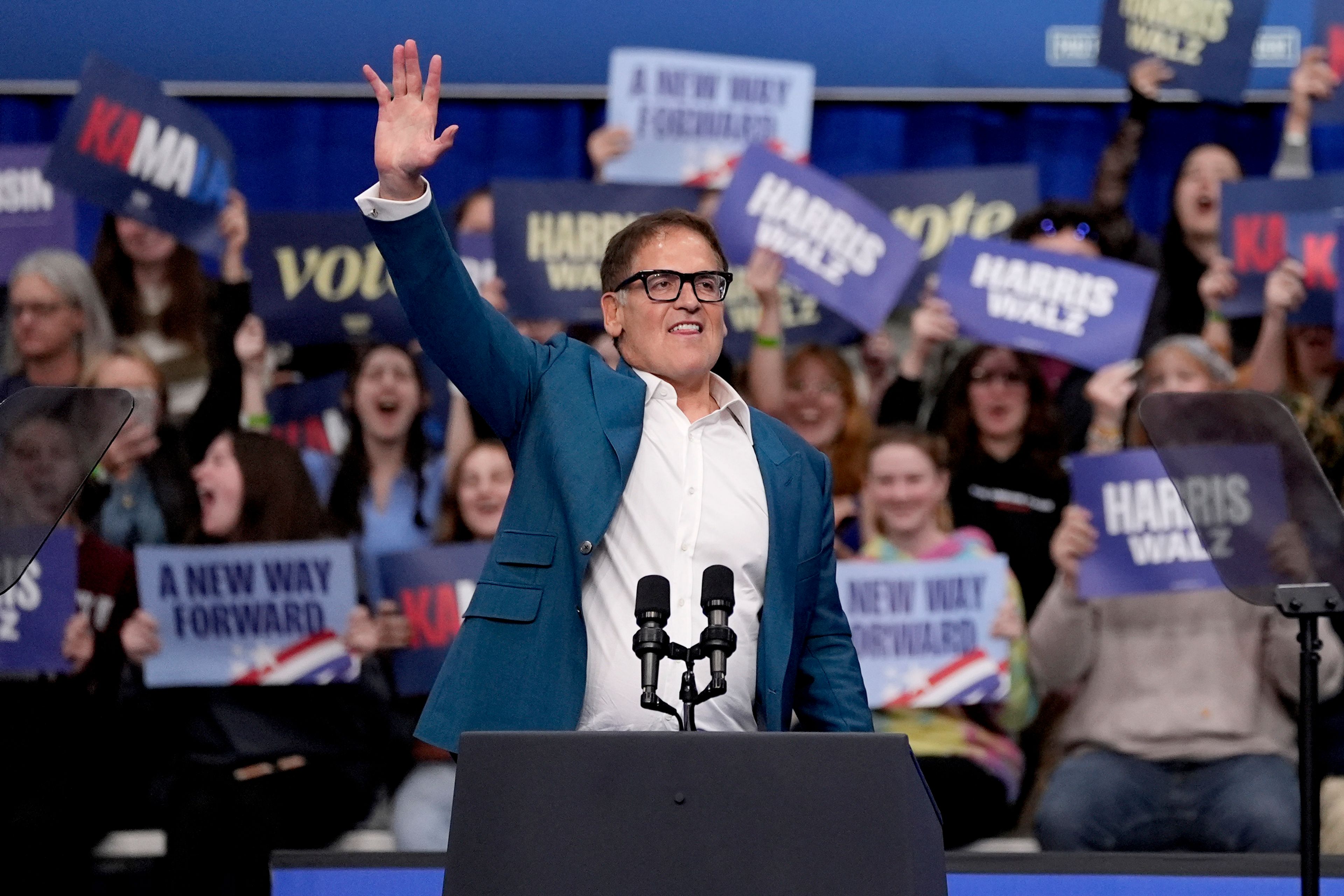 Mark Cuban speaks at a campaign rally for Democratic presidential nominee Vice President Kamala Harris at the University of Wisconsin La Crosse, in La Crosse, Wis., Thursday, Oct. 17, 2024. (AP Photo/Abbie Parr)