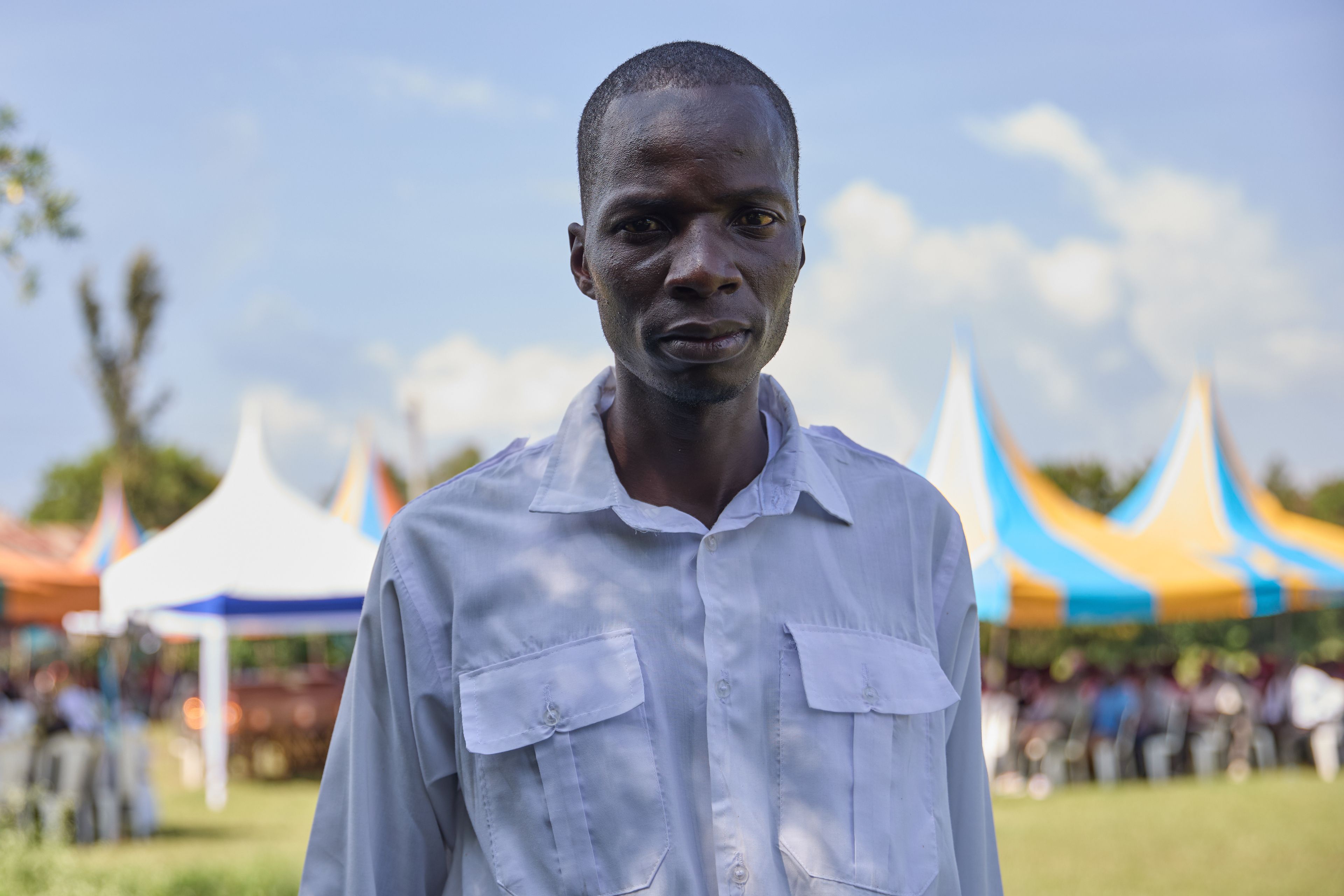 Kenya's professional mourners help grieving families and kee... Kenya's professional mourners help grieving families and kee...