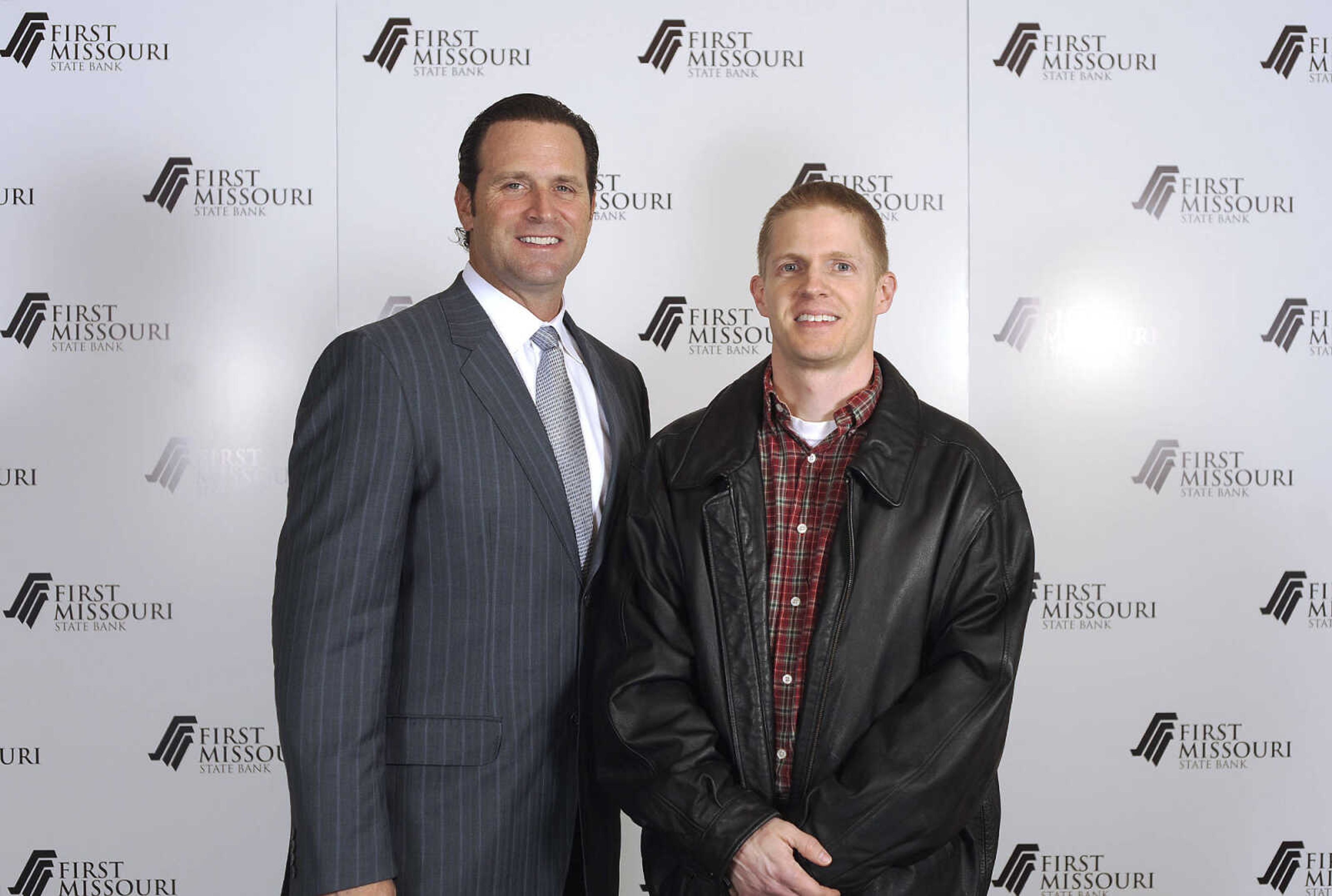 LAURA SIMON ~ lsimon@semissourian.com

Mike Matheny, manager of the St. Louis Cardinals, poses with fans during a VIP reception, Wednesday, Dec. 2, 2015, at Southeast Missouri State University's River Campus. "The State of Cardinals Nation" was presented by First Missouri State Bank.