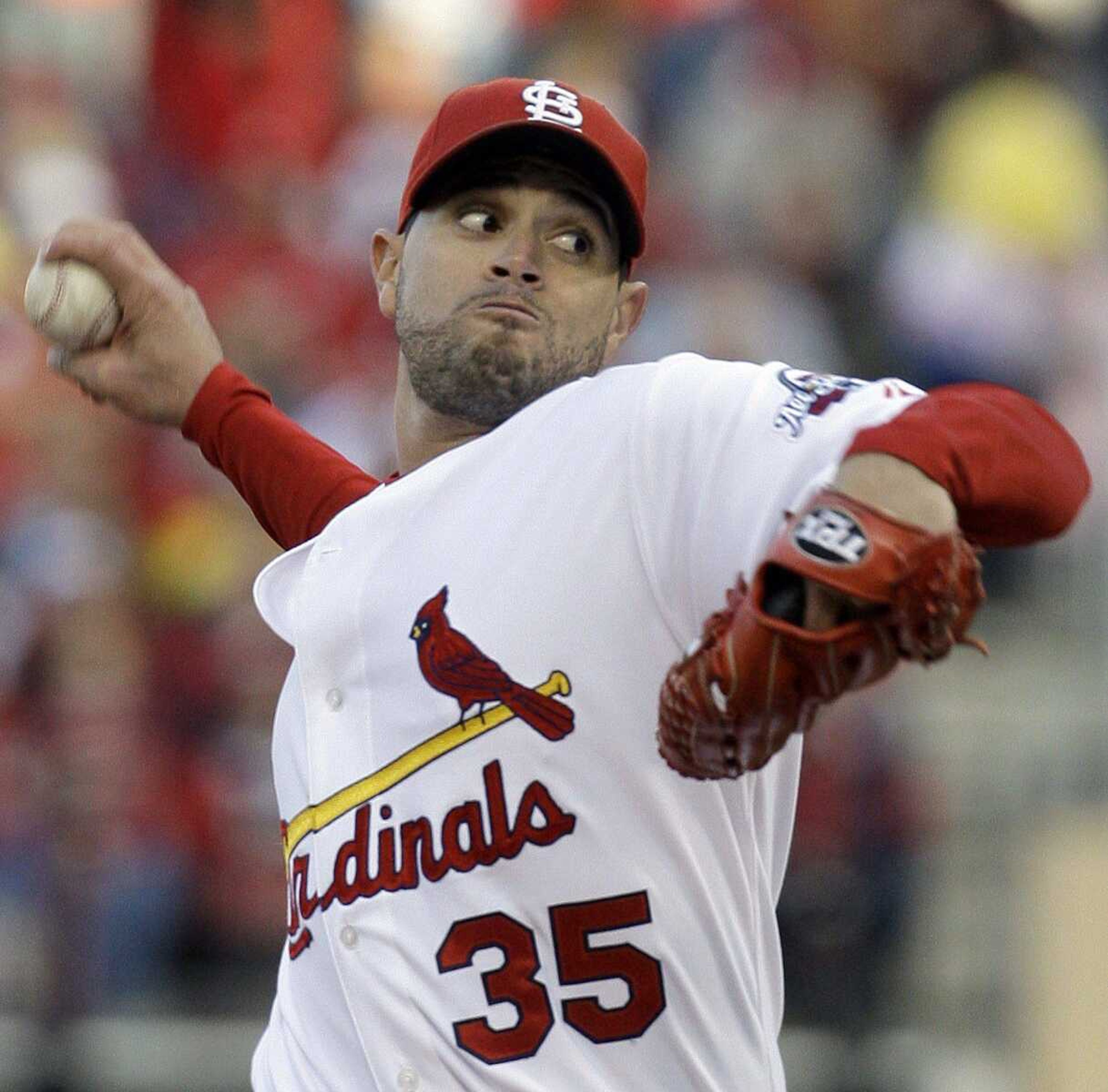 Pitcher Joel Pineiro reportedly reached a deal with the Los Angeles Angels on Wednesday. (JEFF ROBERSON ~ Associated Press)