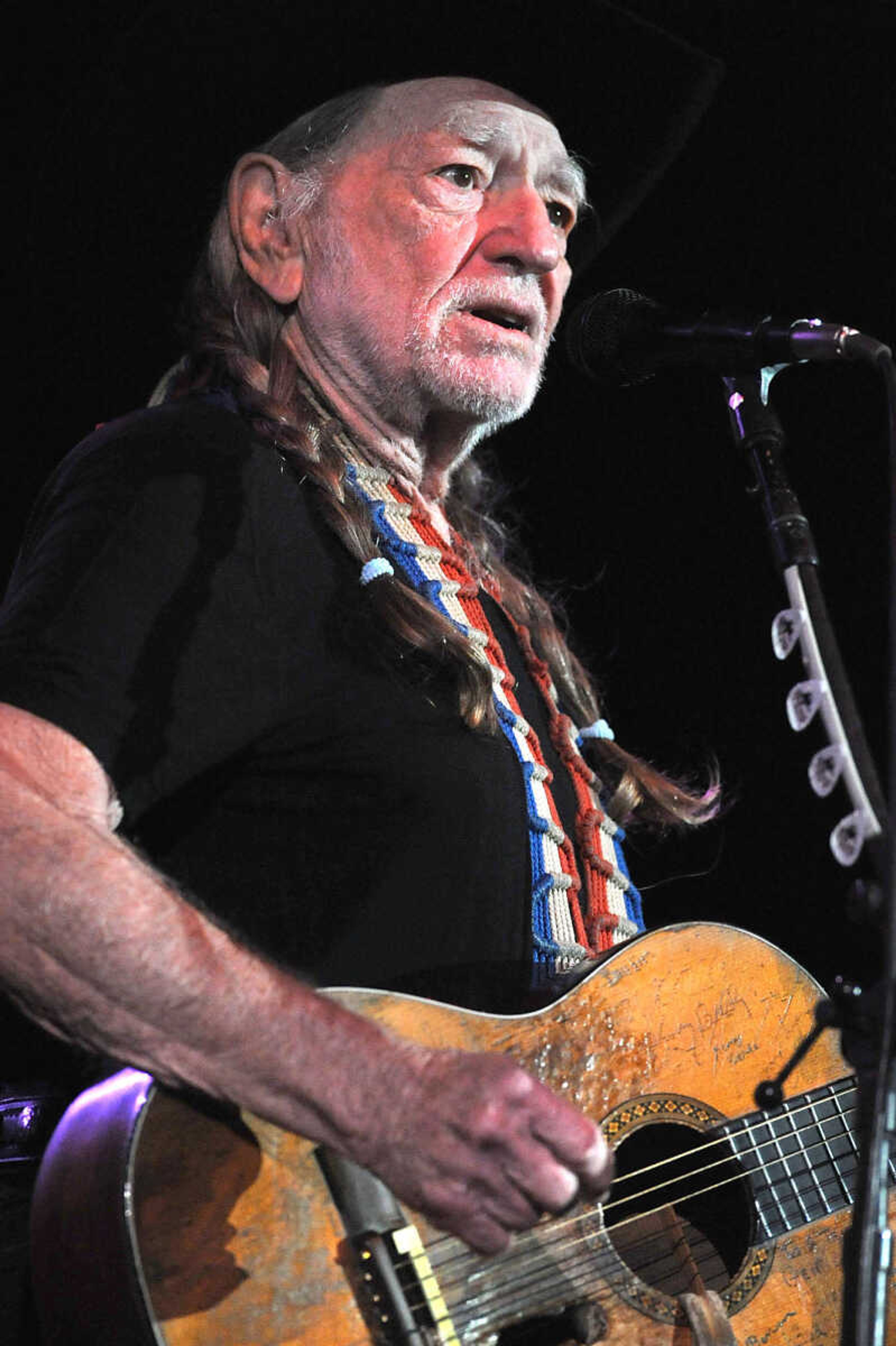 LAURA SIMON ~ lsimon@semissourian.com
Country music legend Willie Nelson performs Sunday night, April 8, 2012 at the Show Me Center in Cape Girardeau.