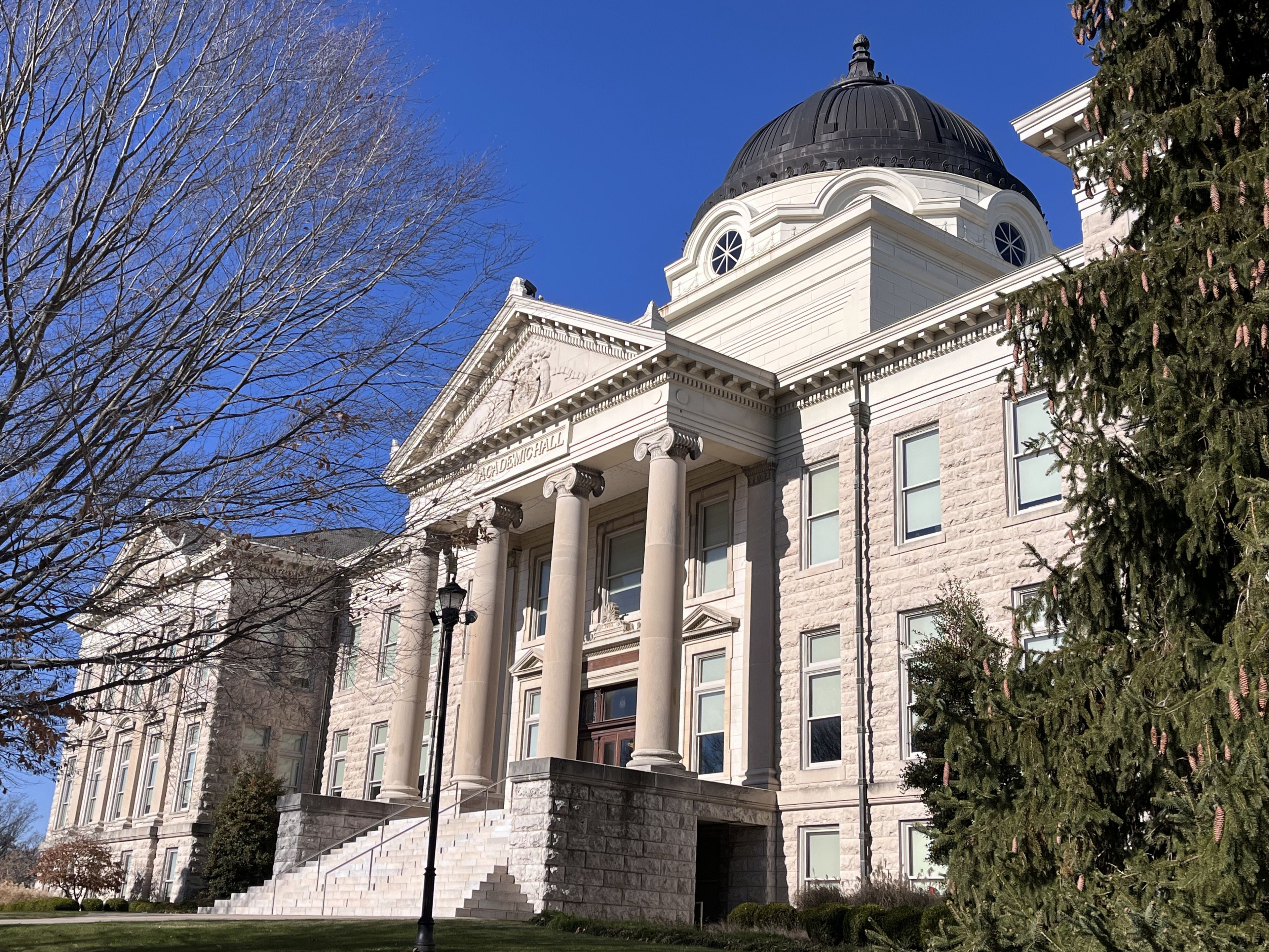 SEMO offers hands-on ing camp with alumni mentors, scholarship opportunity for high school students