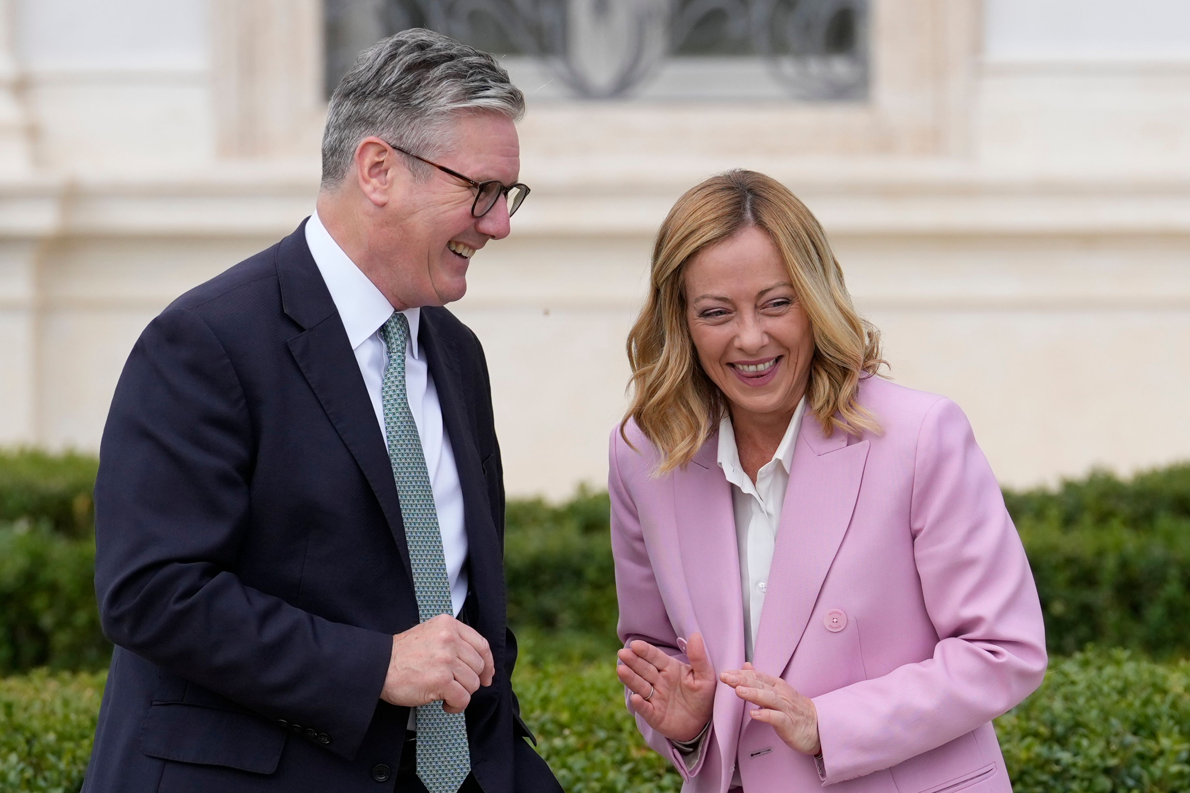 FILE - Italian Premier Giorgia Meloni, right, and U.K. Prime Minister Keir Starmer meet at Villa Pamphilj in Rome, Monday, Sept. 16, 2024. (AP Photo/Andrew Medichini, File)