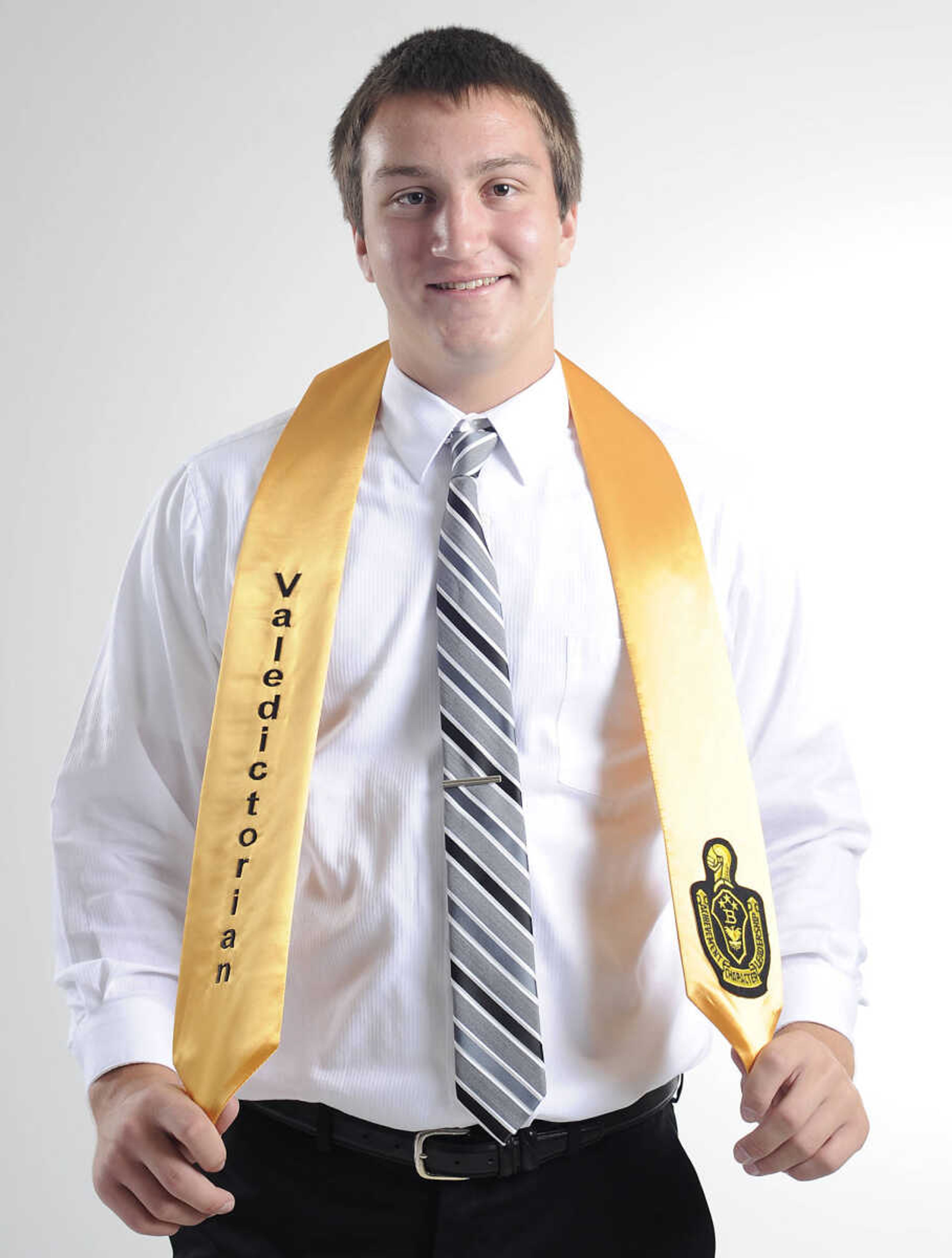 ADAM VOGLER ~ avogler@semissourian.com
Advance High School 2013 Valedictorian - Ethan Barr