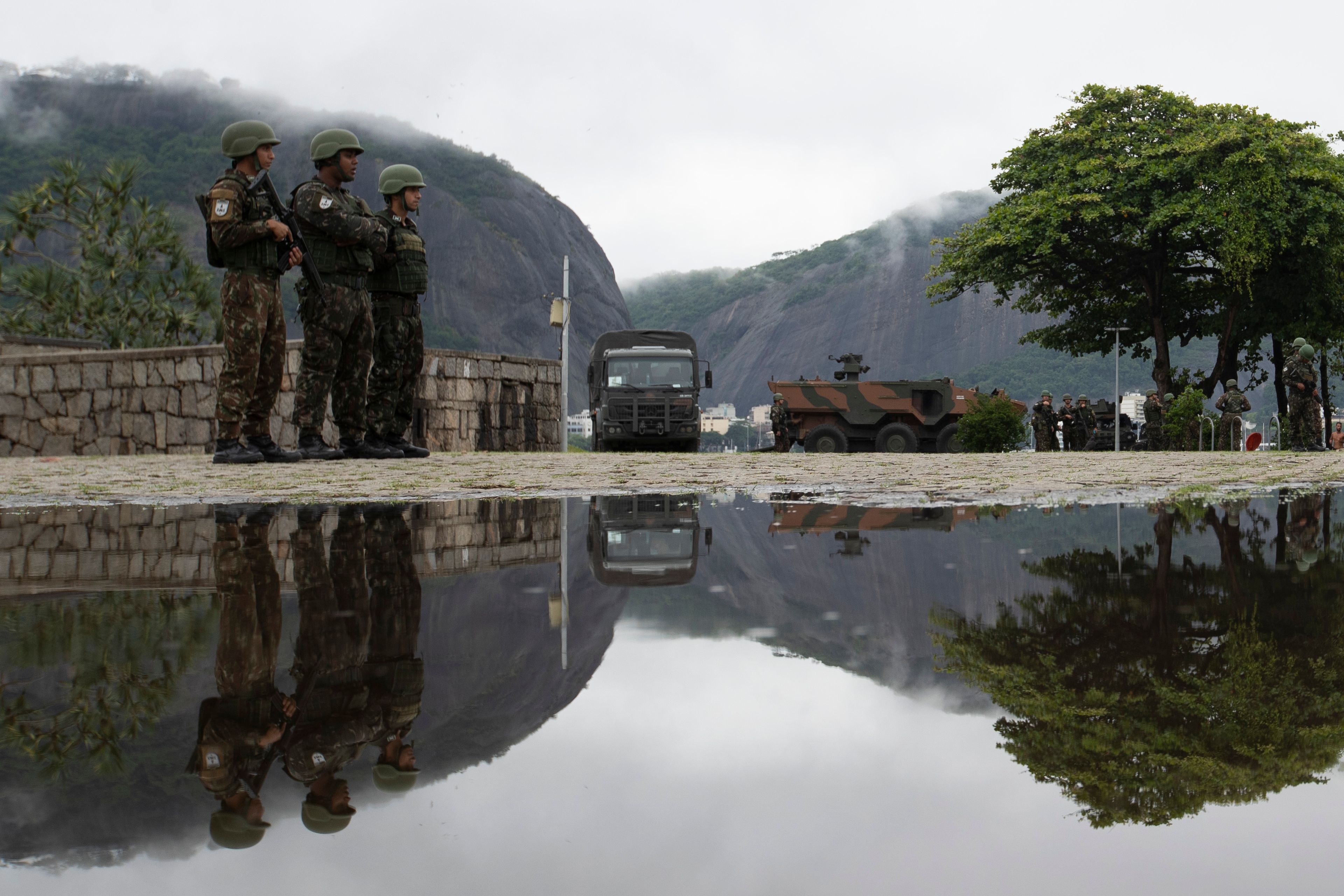 Soldiers patrol near the venue of the upcoming G20 Summit, in the Flamengo neighborhood of Rio de Janeiro, Friday, Nov. 15, 2024. (AP Photo/Bruna Prado)