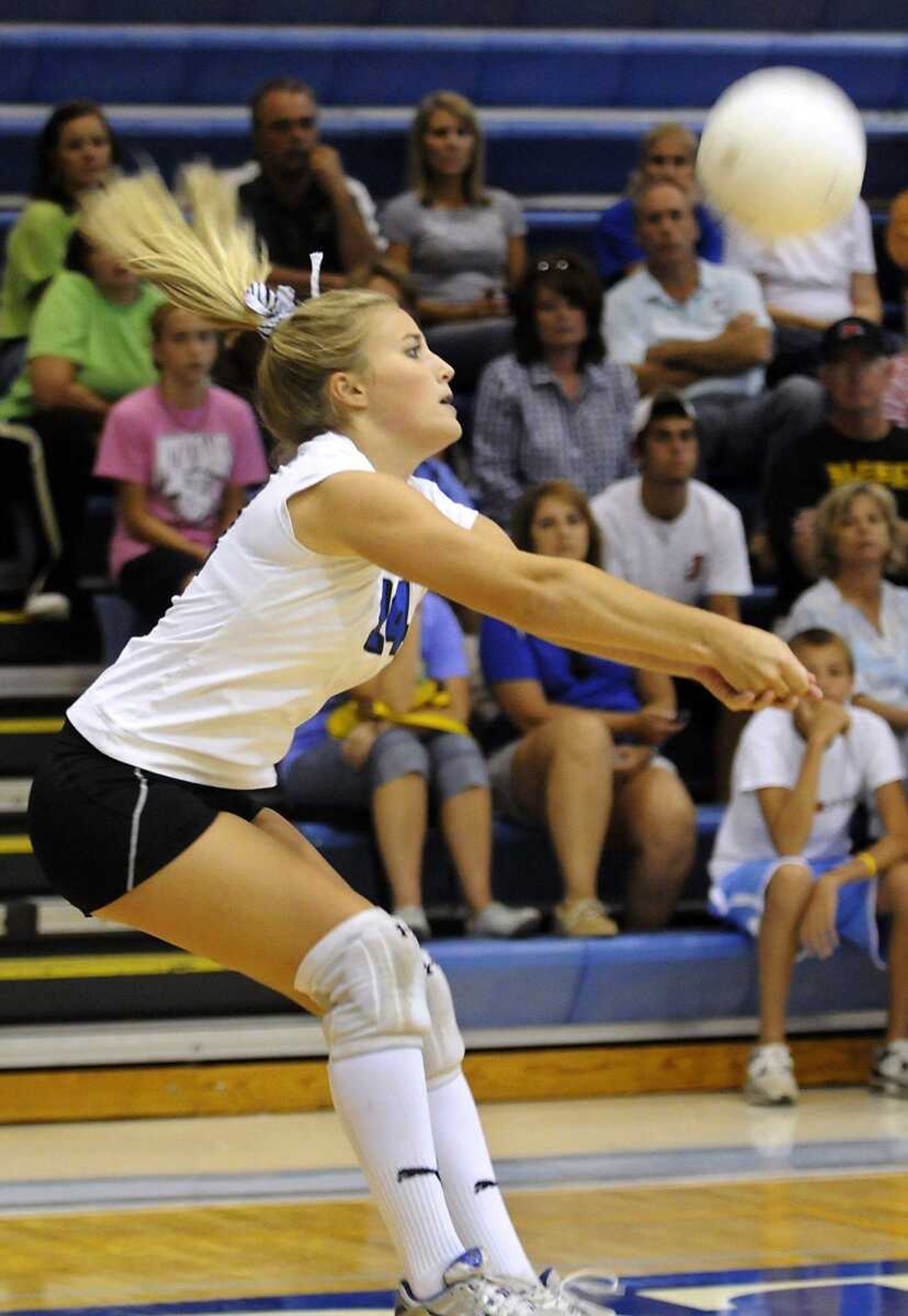 Notre Dame's Haley Wengert passes the ball during the first game of Saturday's championship match. Check out more photos at semoball.com