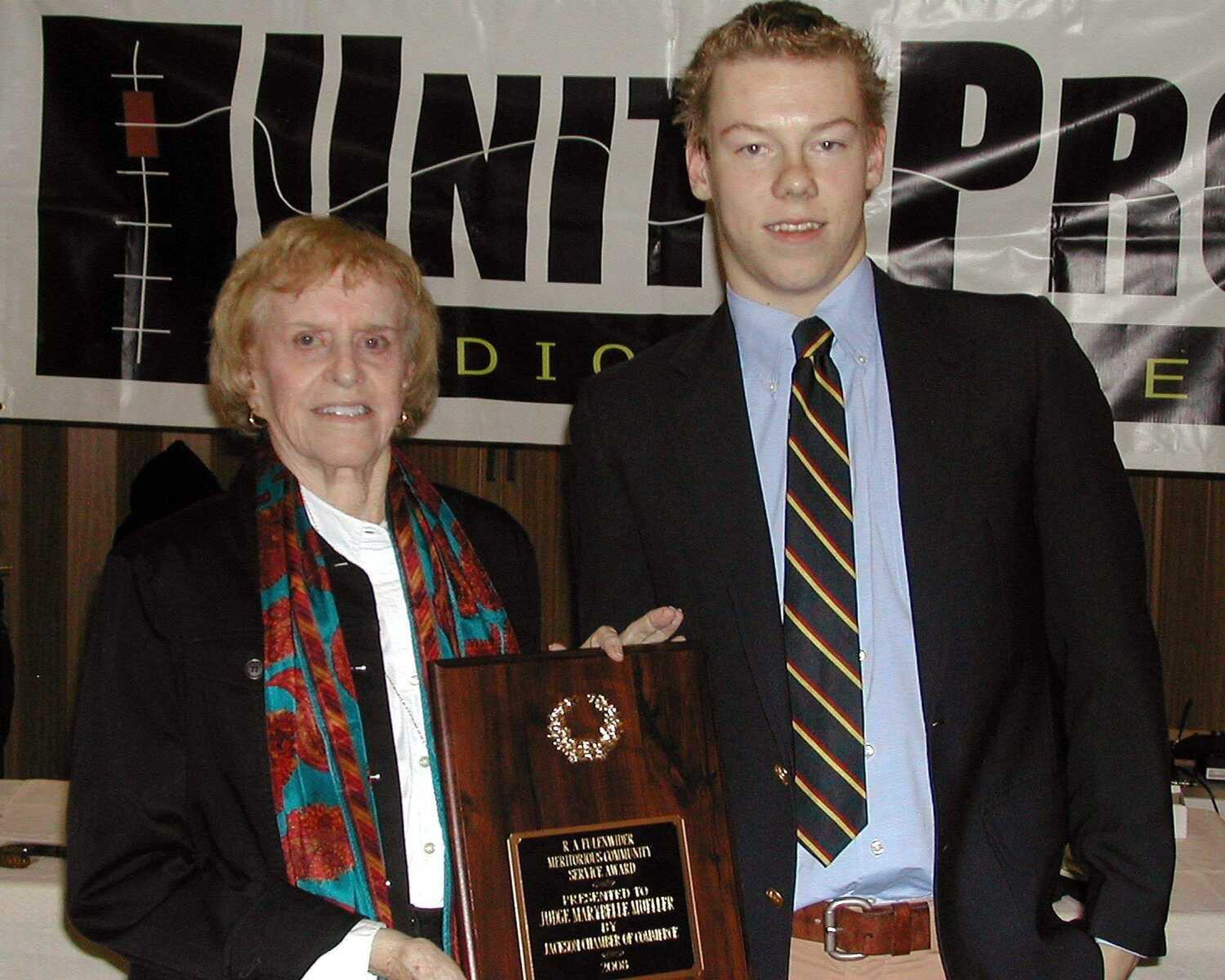 BRIAN BLACKWELL ~ bblackwell@semissourian.com <br>Marybelle Mueller was given the R.A. Fulenwider award at the Jackson Chamber of Commerce and Jackson Industrial Development Authority banquet Thursday night. She was accompanied by her grandson, Riley Talbut.