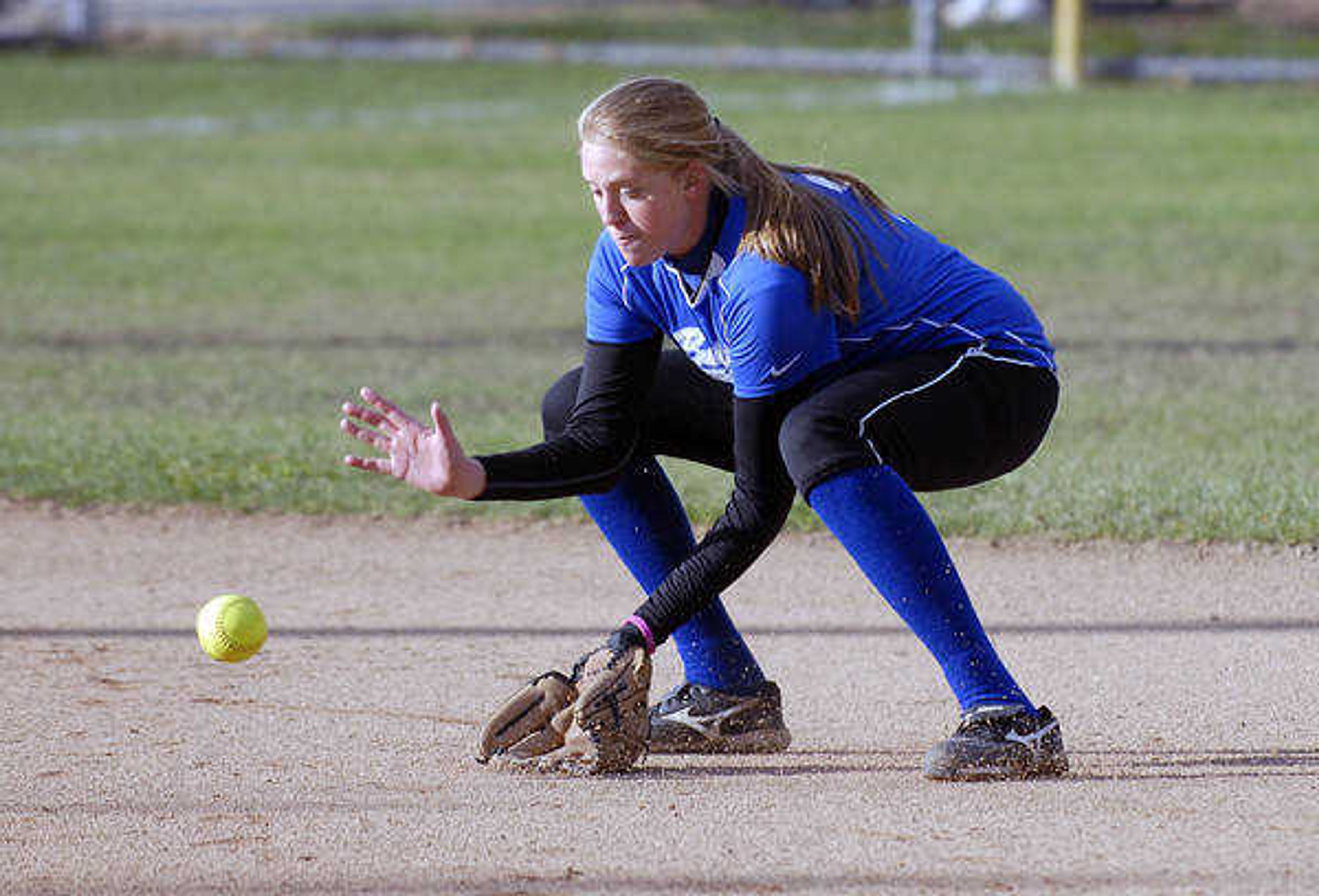 KIT DOYLE ~ kdoyle@semissourian.com
Notre Dame senior shortstop Jane Morrill watches the ball into her glove Saturday afternoon, October 17, 2009, in Ballwin.