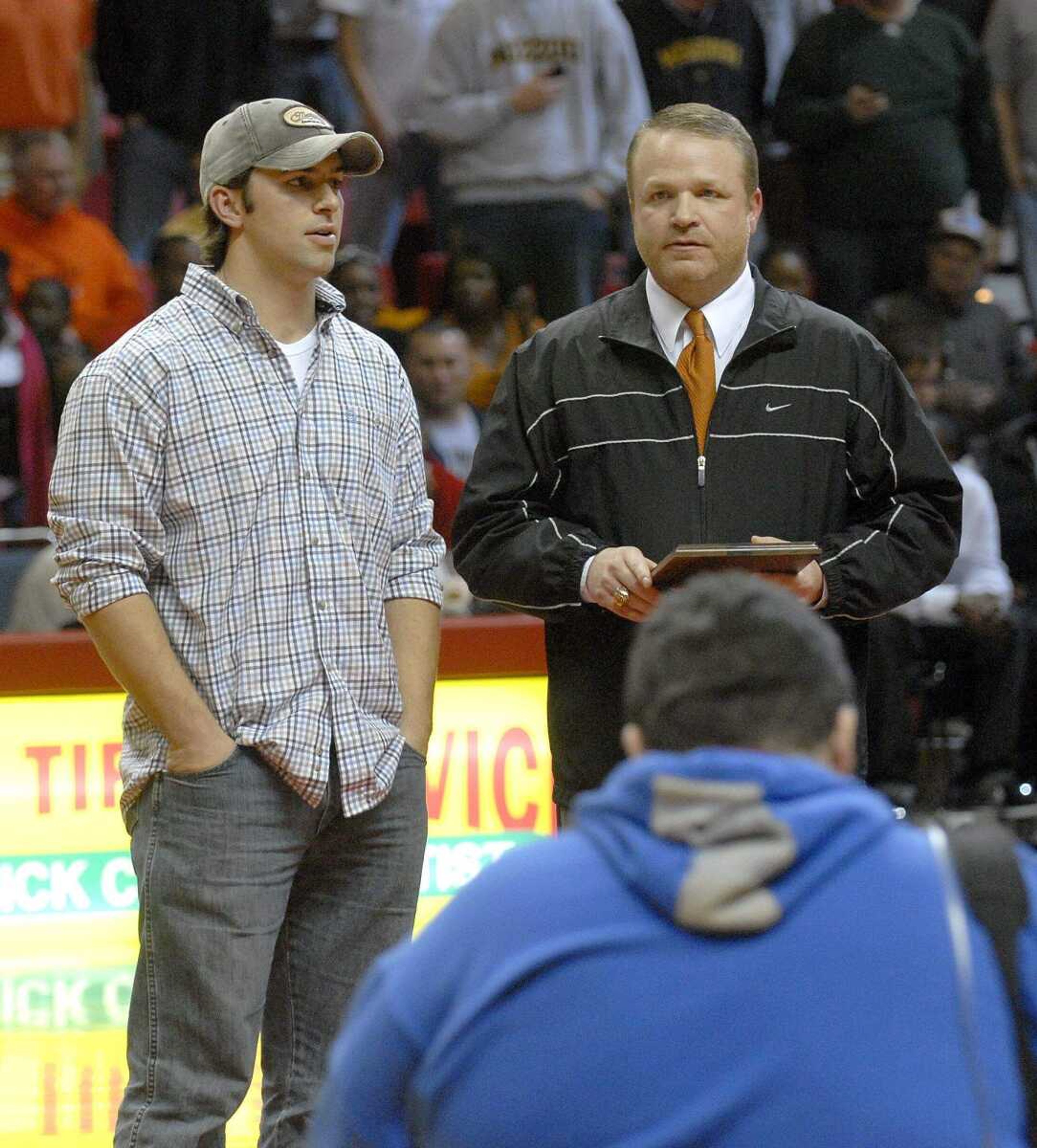 KIT DOYLE ~ kdoyle@semissourian.com
Los Angeles Dodger infielder and Sikeston graduate, Blake Dewitt, gets recognized at halftime.