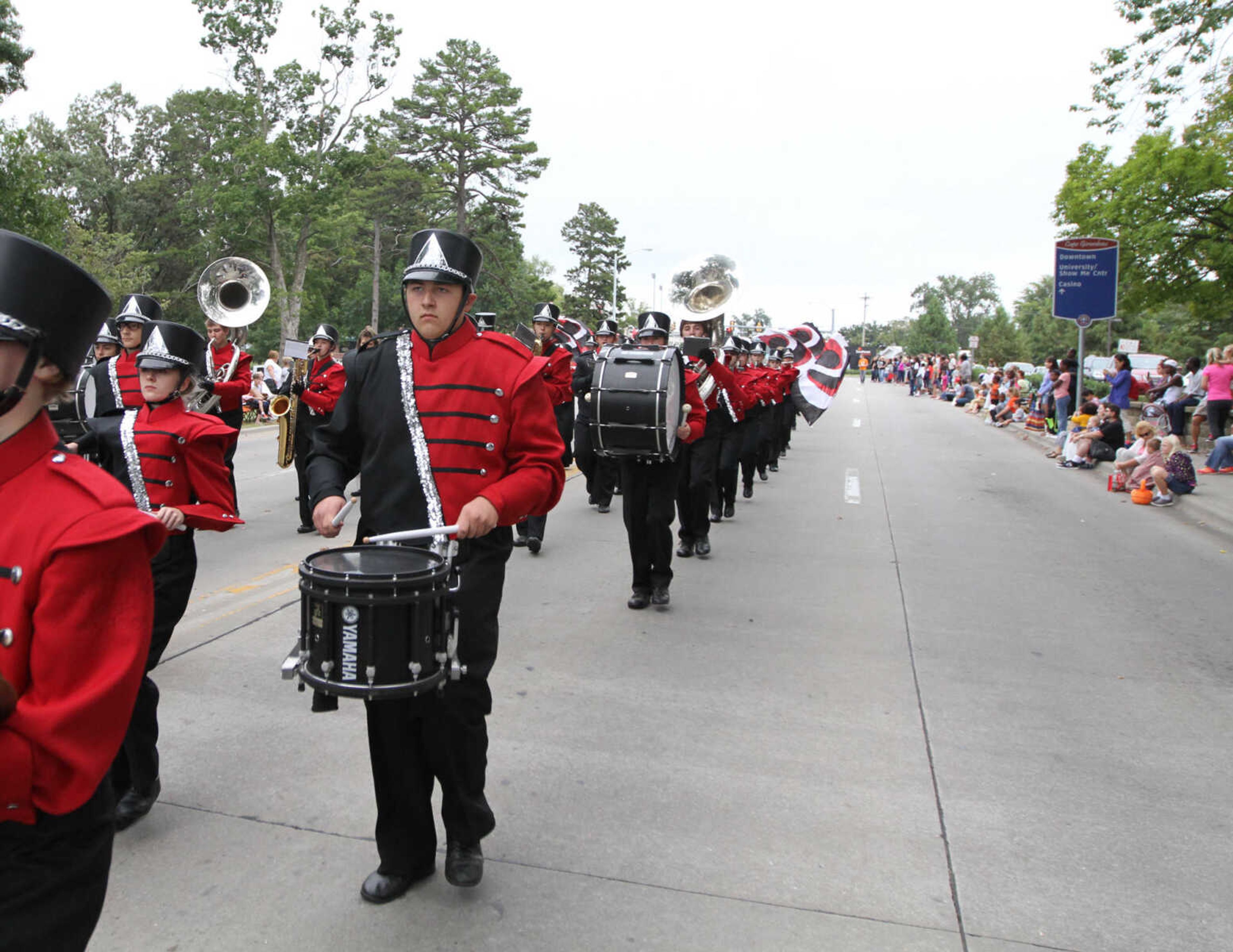 GLENN LANDBERG ~ glandberg@semissourian.com

The SEMO District Fair Parade heads down Broadway after starting in Capaha Park Saturday morning, Sept. 6, 2014, in Cape Girardeau. The parade ended at Arena Park where the 159th annual SEMO District Fair is being held.