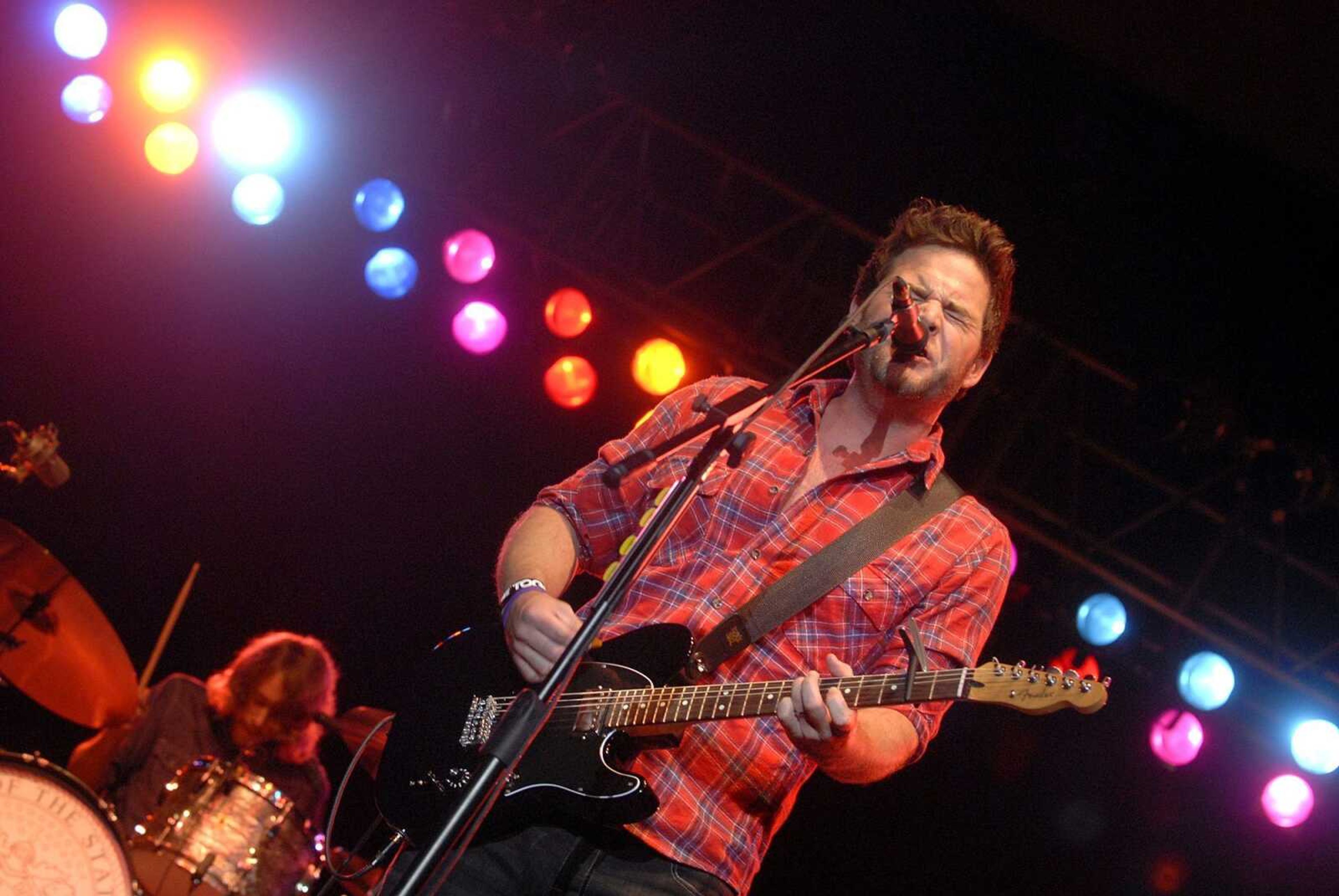 Country music singer and Kennett, Mo., native David Nail performs in the grandstand Saturday during the final day of the SEMO District Fair at Arena Park in Cape Girardeau. (Laura Simon)