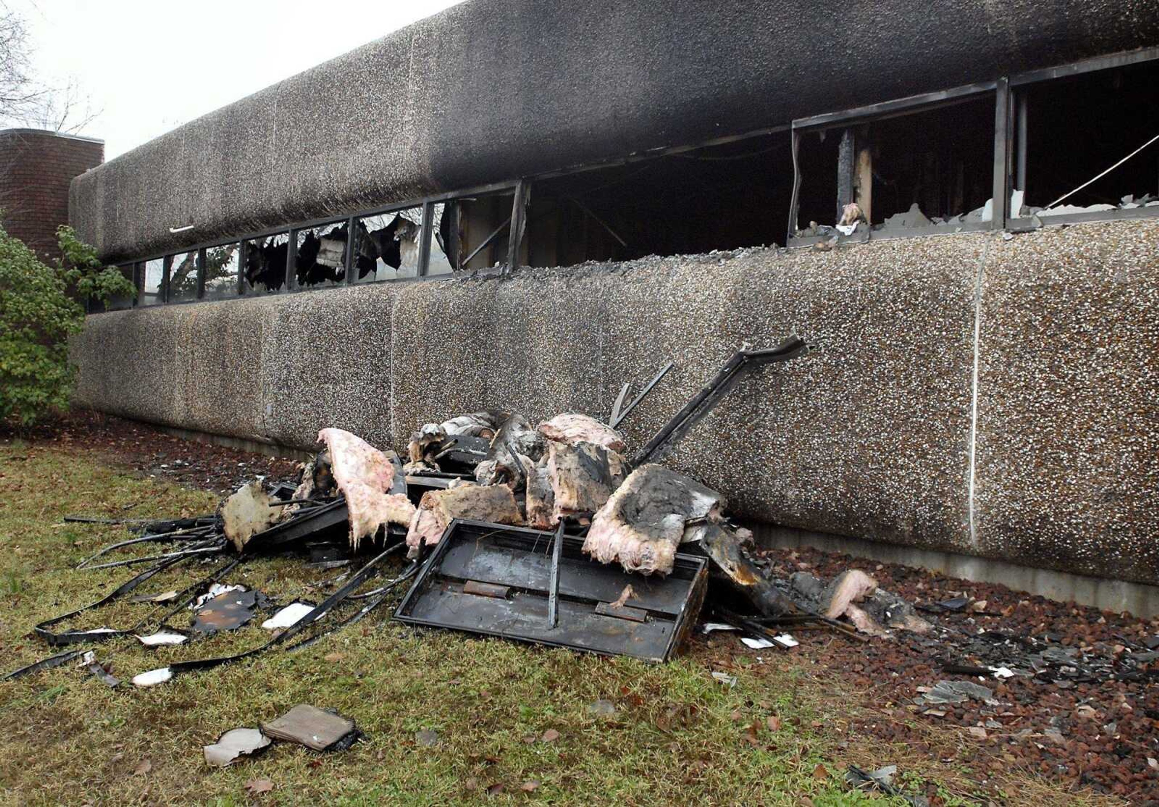 An office building at 1707 N. Mt. Auburn Road in Cape Girardeau was severely damaged in a late-night fire that broke out just before midnight on Monday, Nov. 21, 2011. (Kristin Eberts)