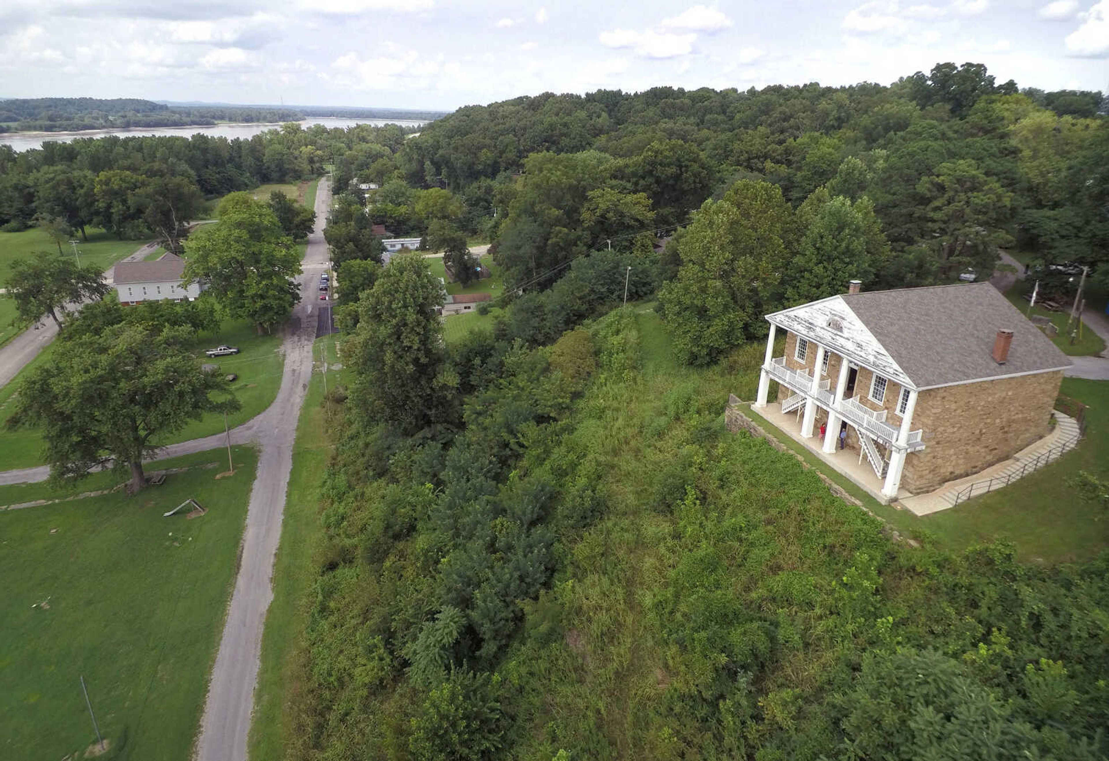 FRED LYNCH ~ flynch@semissourian.com
The Thebes Courthouse sits high above the Missisippi River in this drone view Saturday, Aug. 18, 2018 in Thebes, Illinois.