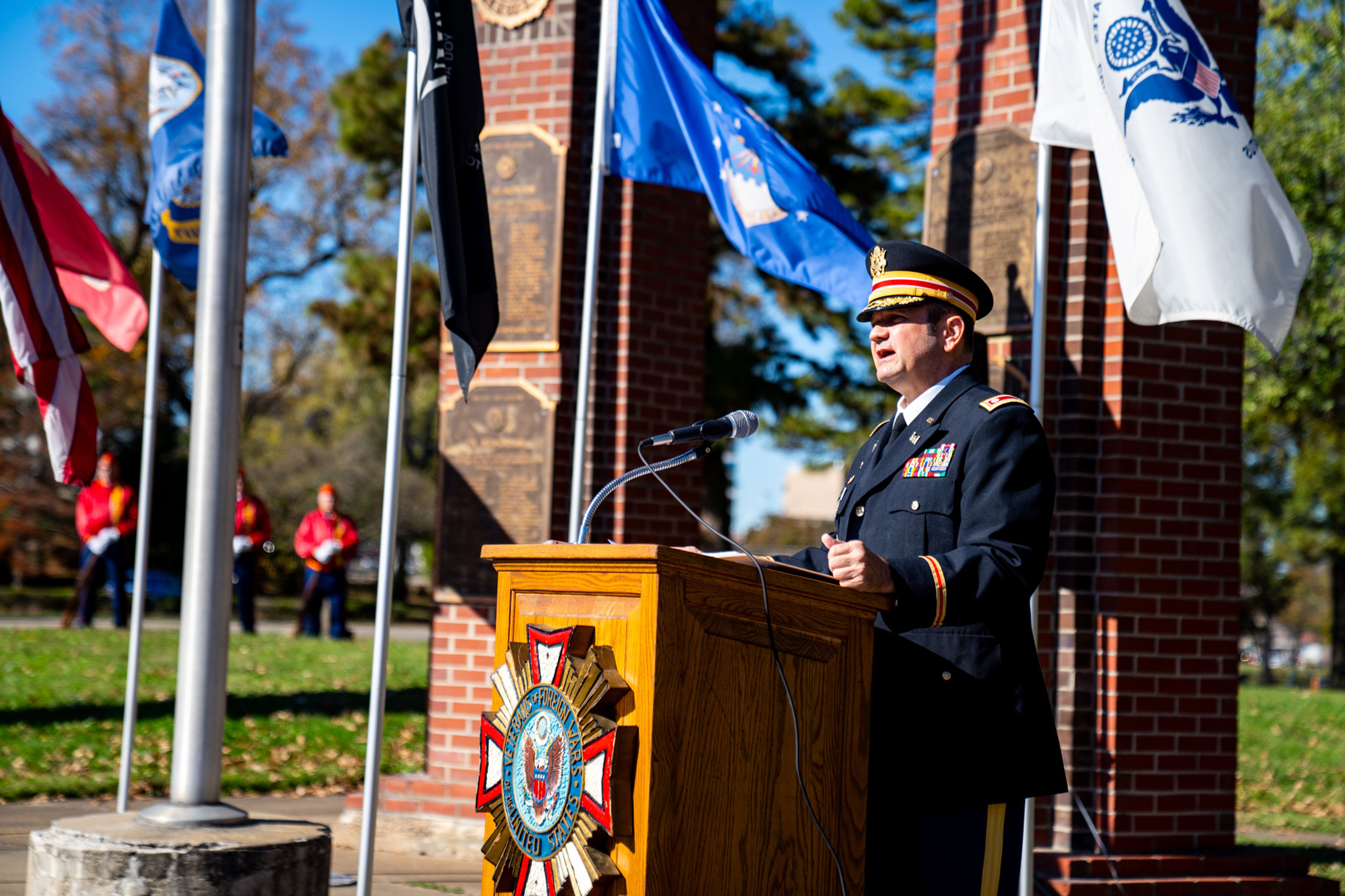 Retired Lieutenant Colonel Mike Woods served as the guest speaker for the Capaha Park event on Monday, November 11.