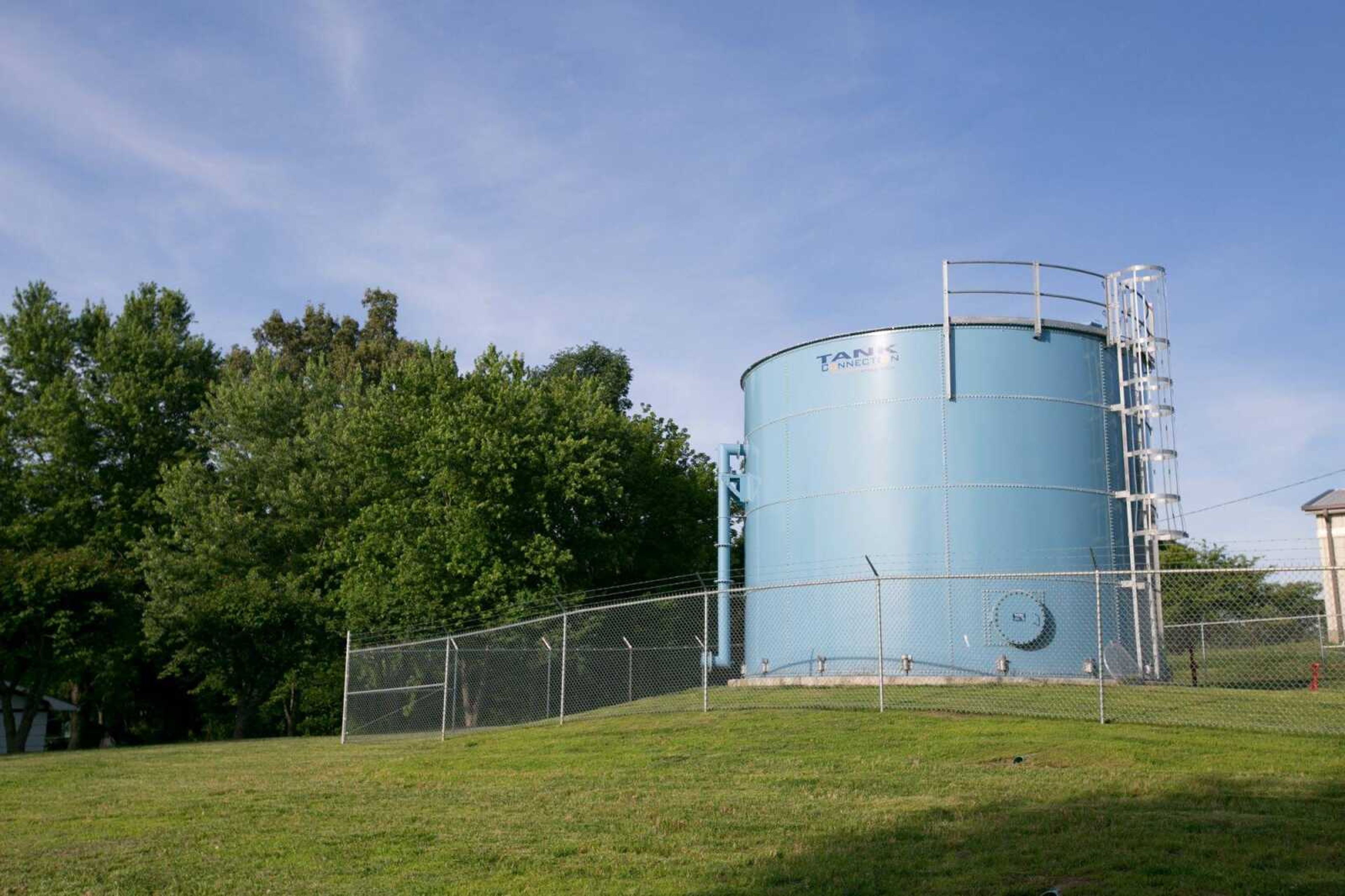 A water tank sits near the entrance of the Hillcrest Manor neighborhood Wednesday in Cape Girardeau.