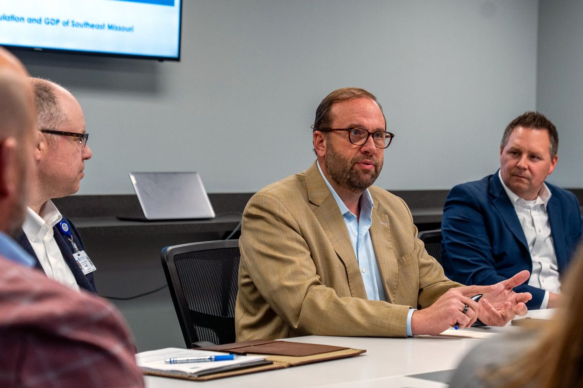 Rural health care access dominates conversation between Rep. Jason Smith, business owners