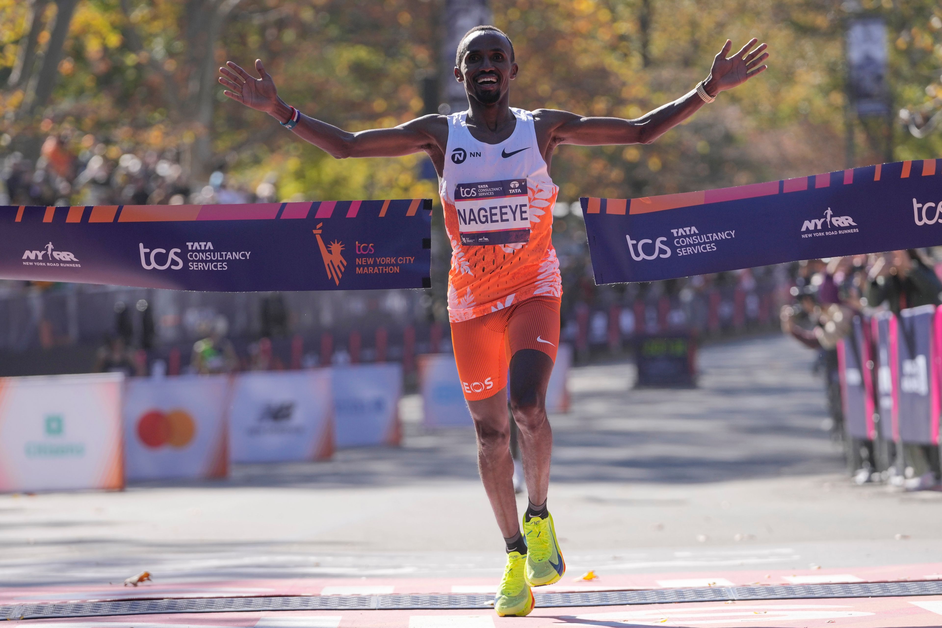 Abdi Nageeye, of the Netherlands, crosses the finish line to win the men's division of the New York City Marathon, Sunday, Nov. 3, 2024, in New York. (AP Photo/Frank Franklin II)