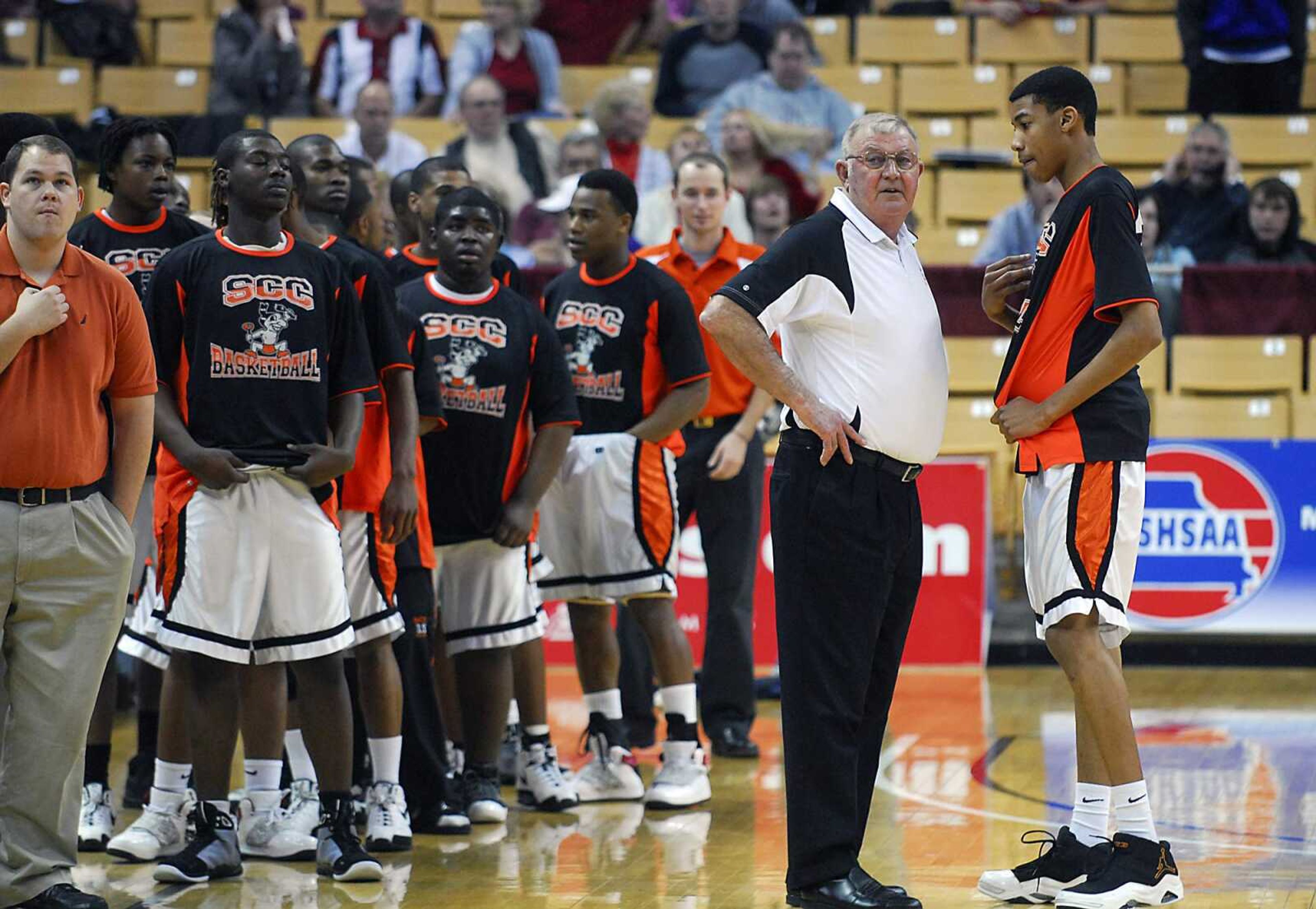 KIT DOYLE ~ kdoyle@semissourian.com
Coach Ronnie Cookson talks to sophomore Otto Porter before the championship game Saturday, March 21, 2009, at Mizzou Arena.