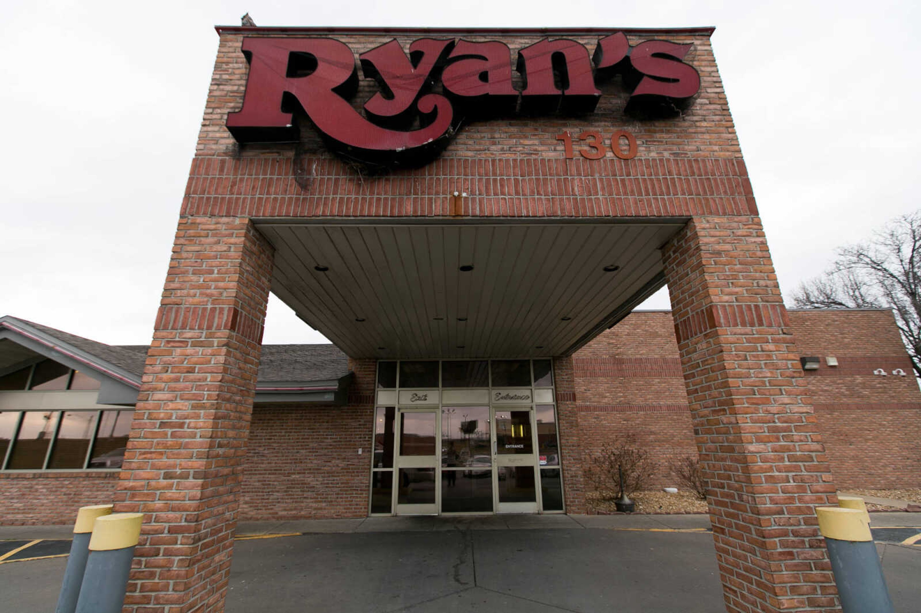 A look at Ryan's restaurant in Cape Girardeau Tuesday, March 8, 2016 after the announcement the chain will close this location. 