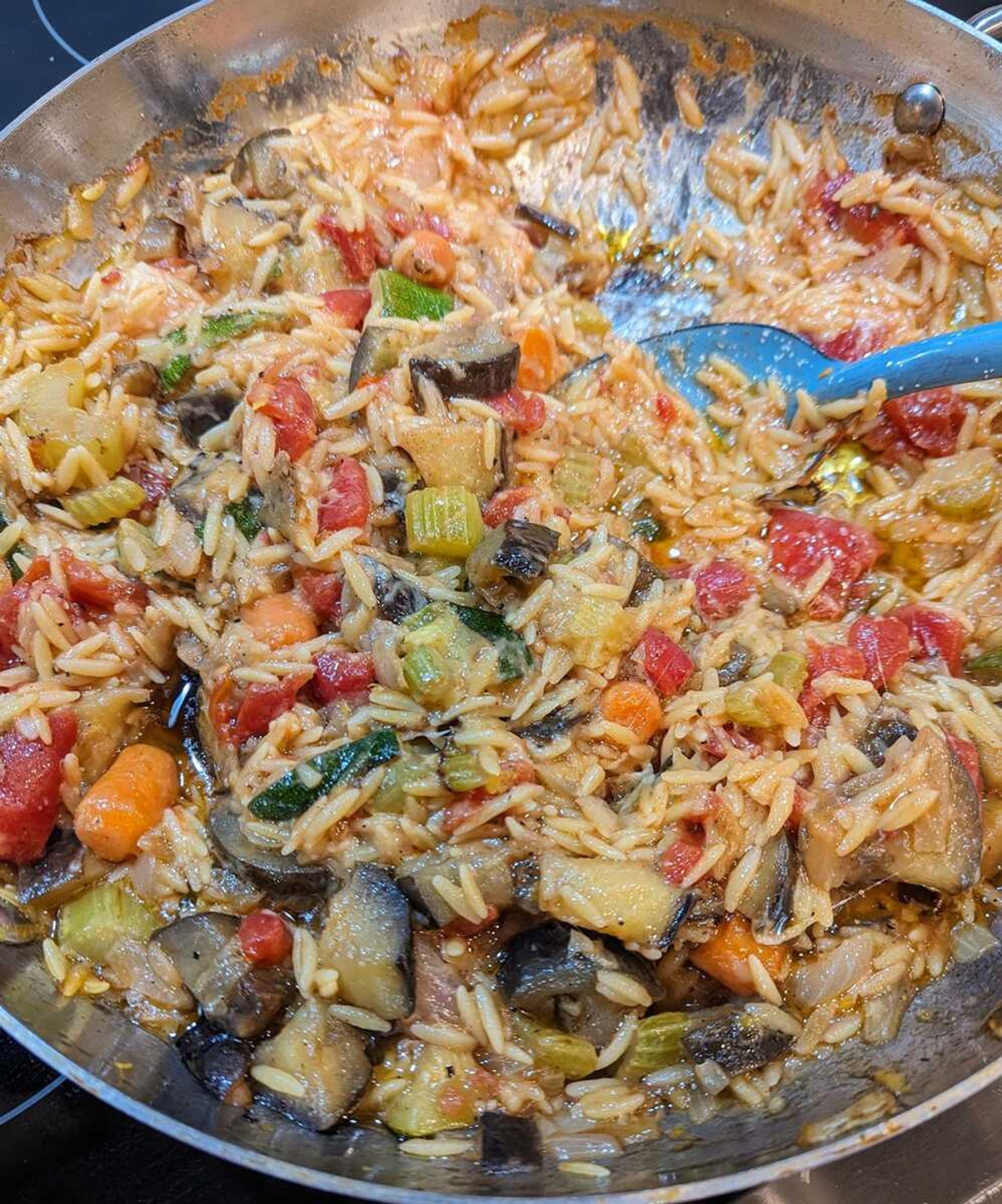 Baked orzo with eggplant and mozzarella