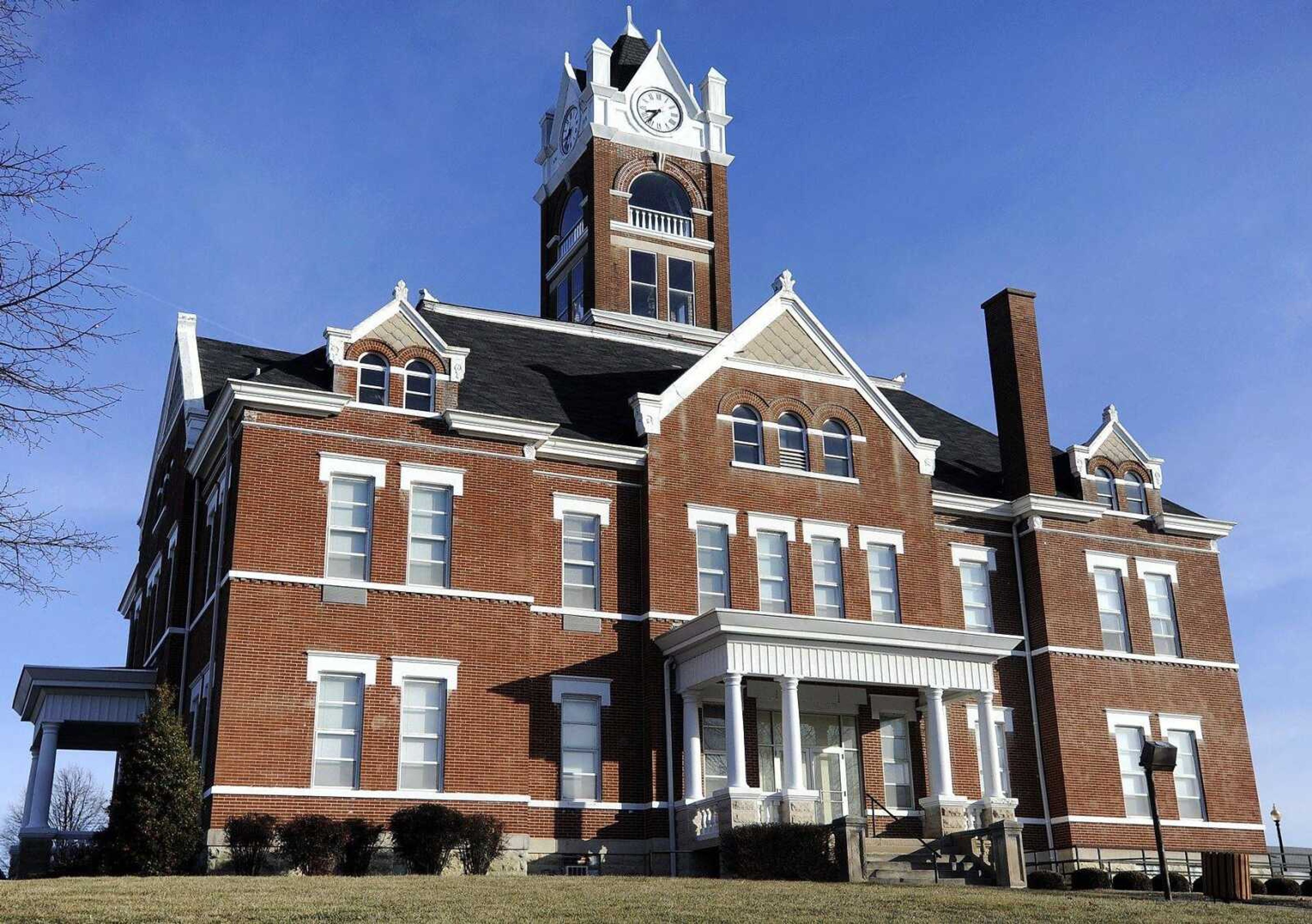 Perry County Courthouse in Perryville, Missouri, is seen in a February 2015 photo. State Auditor Nicole Galloway has noted "several areas of concern" in a recent audit.