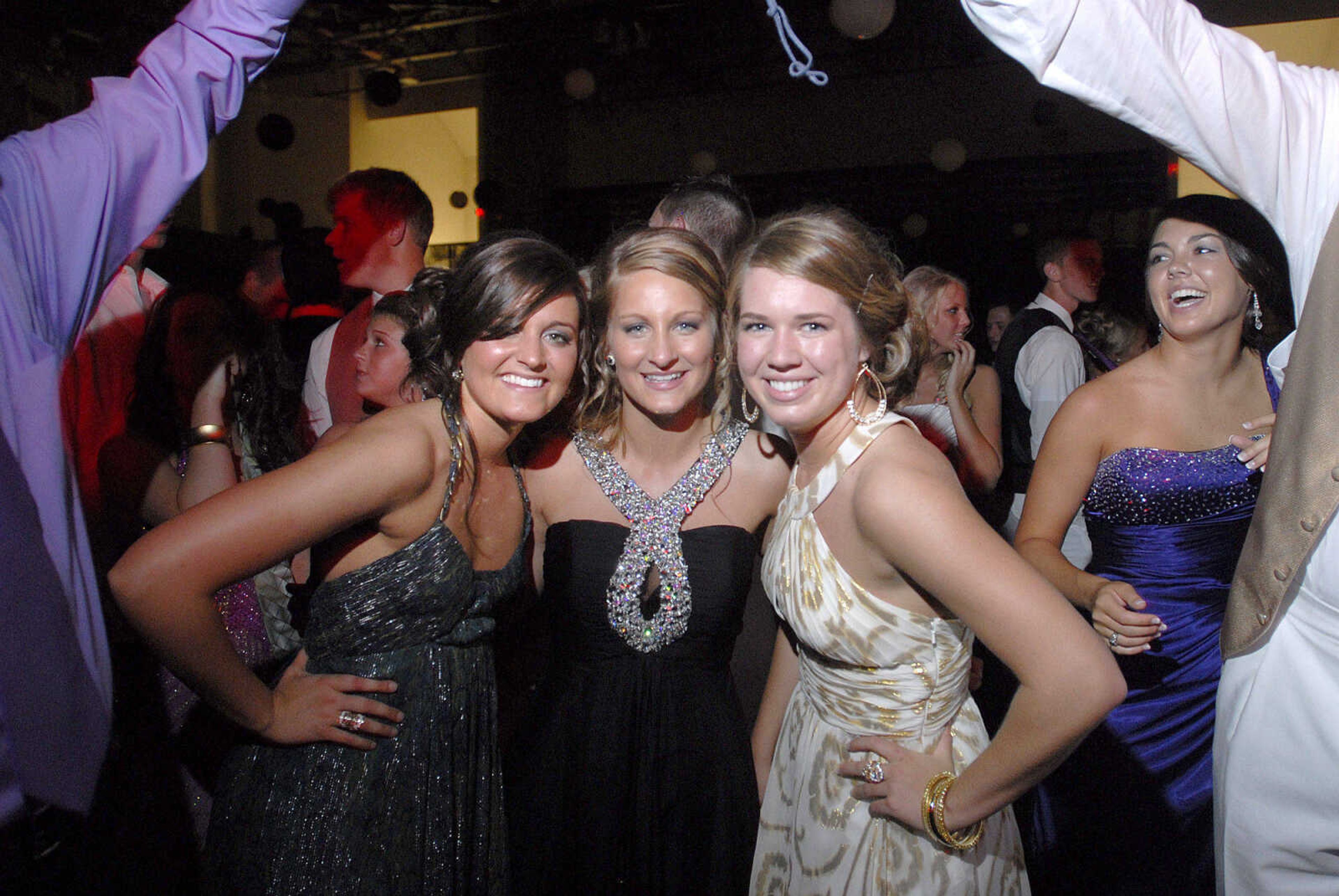 LAURA SIMON~lsimon@semissourian.com
Jackson High School Prom Saturday, May 8, 2010.