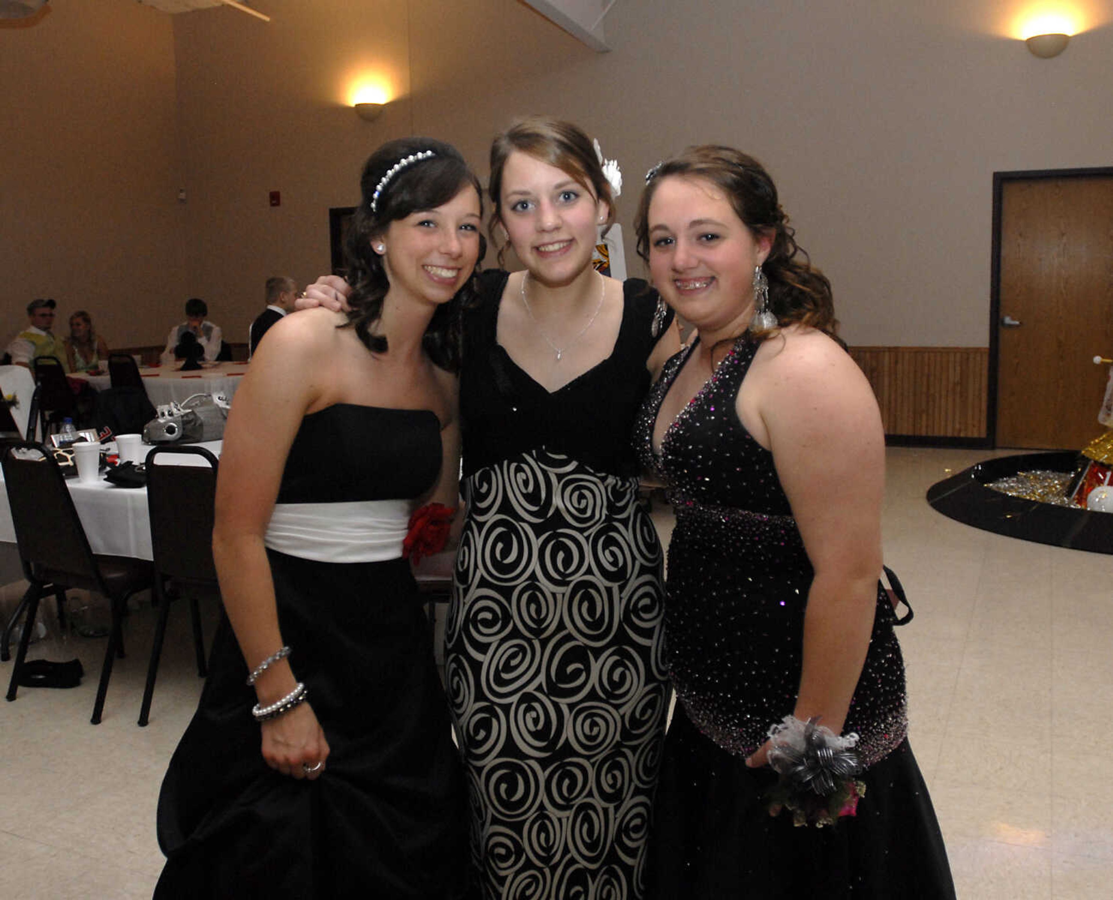 KRISTIN EBERTS ~ keberts@semissourian.com

Chaffee's 2011 Prom, "Vegas Nights," was held on Saturday, April 16, 2011, at the Cape Eagles.