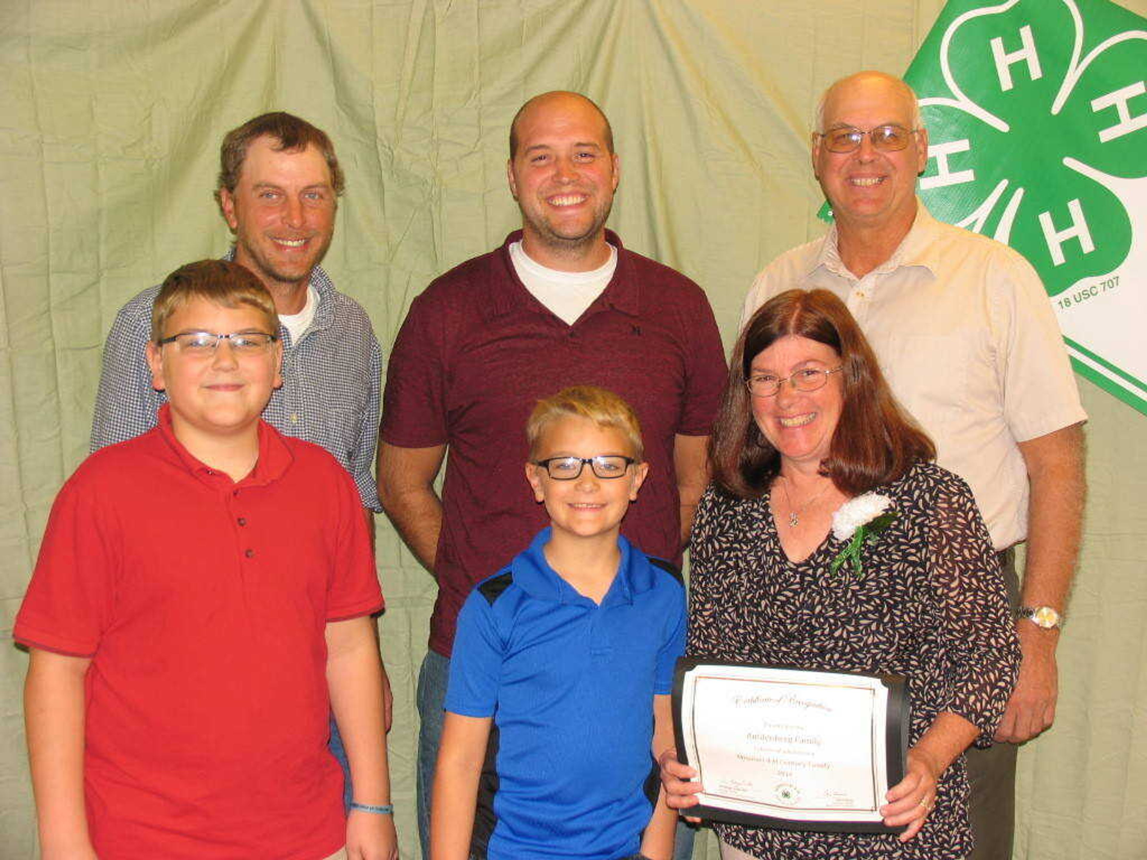 Aufdenberg Family receives 4-H Century Award