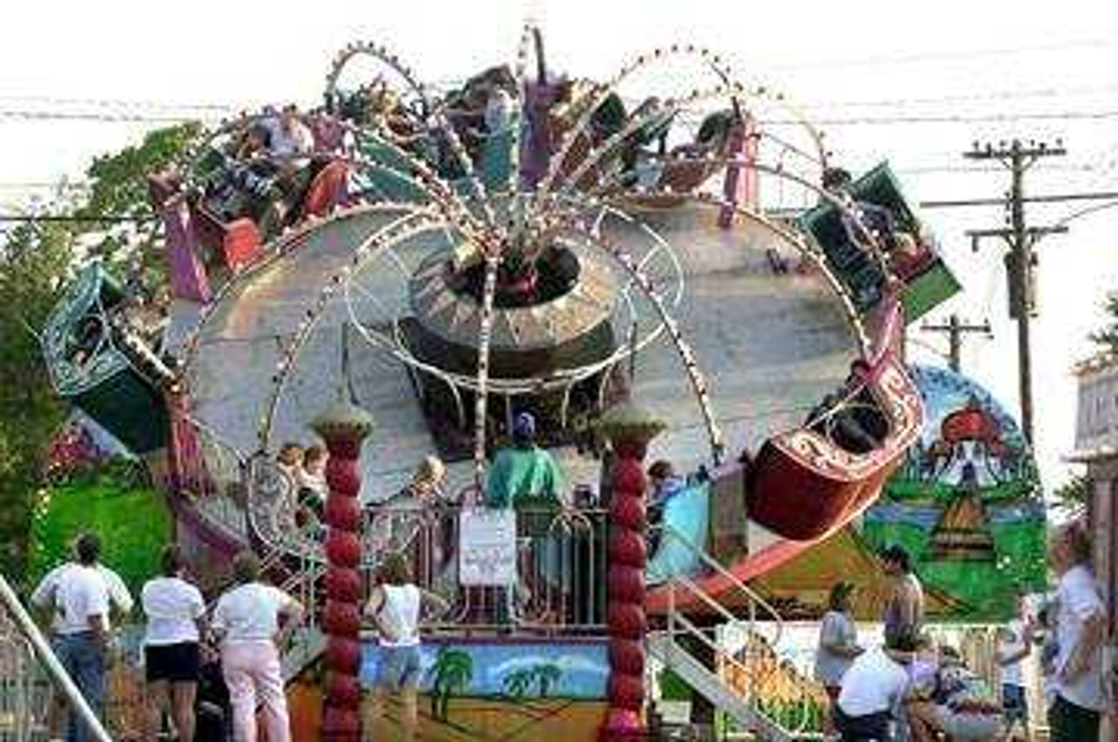 Jackson's Homecomers festivities hit high gear as those attending enjoyed attractions and rides.